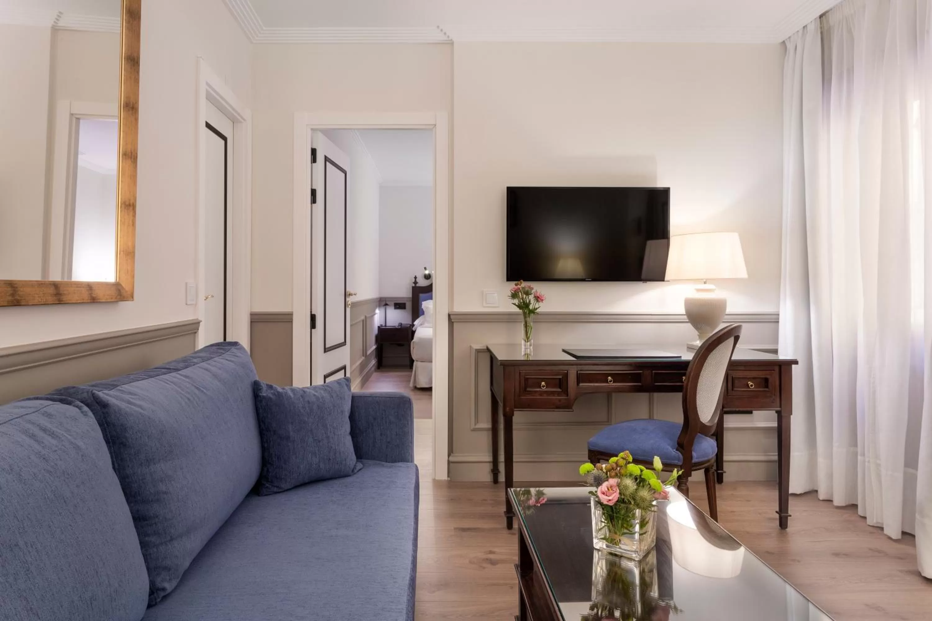 Decorative detail in H10 Corregidor Boutique Hotel