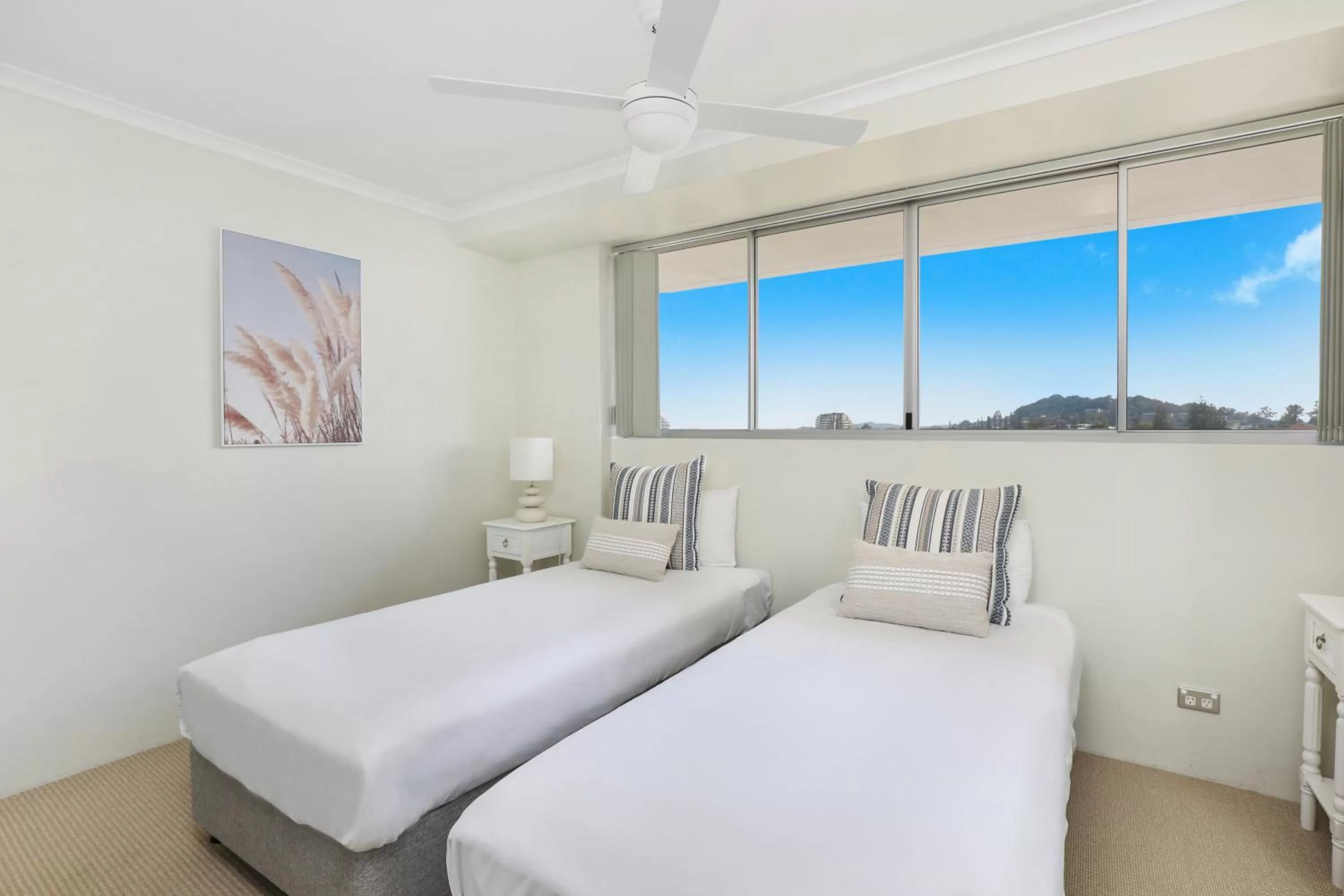 Bedroom, Bed in ULTIQA Points North