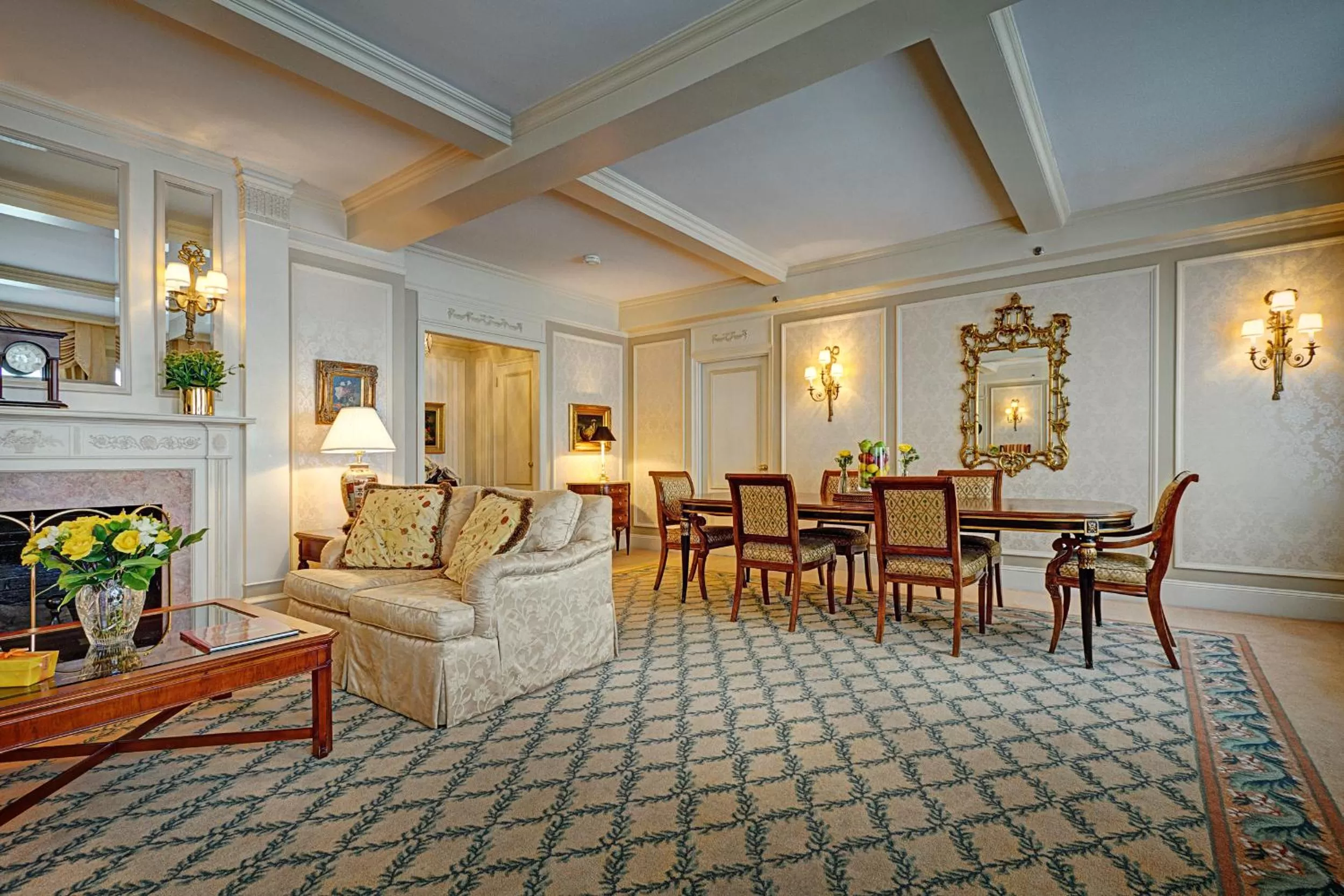 Living room in Hotel Elysee by Library Hotel Collection