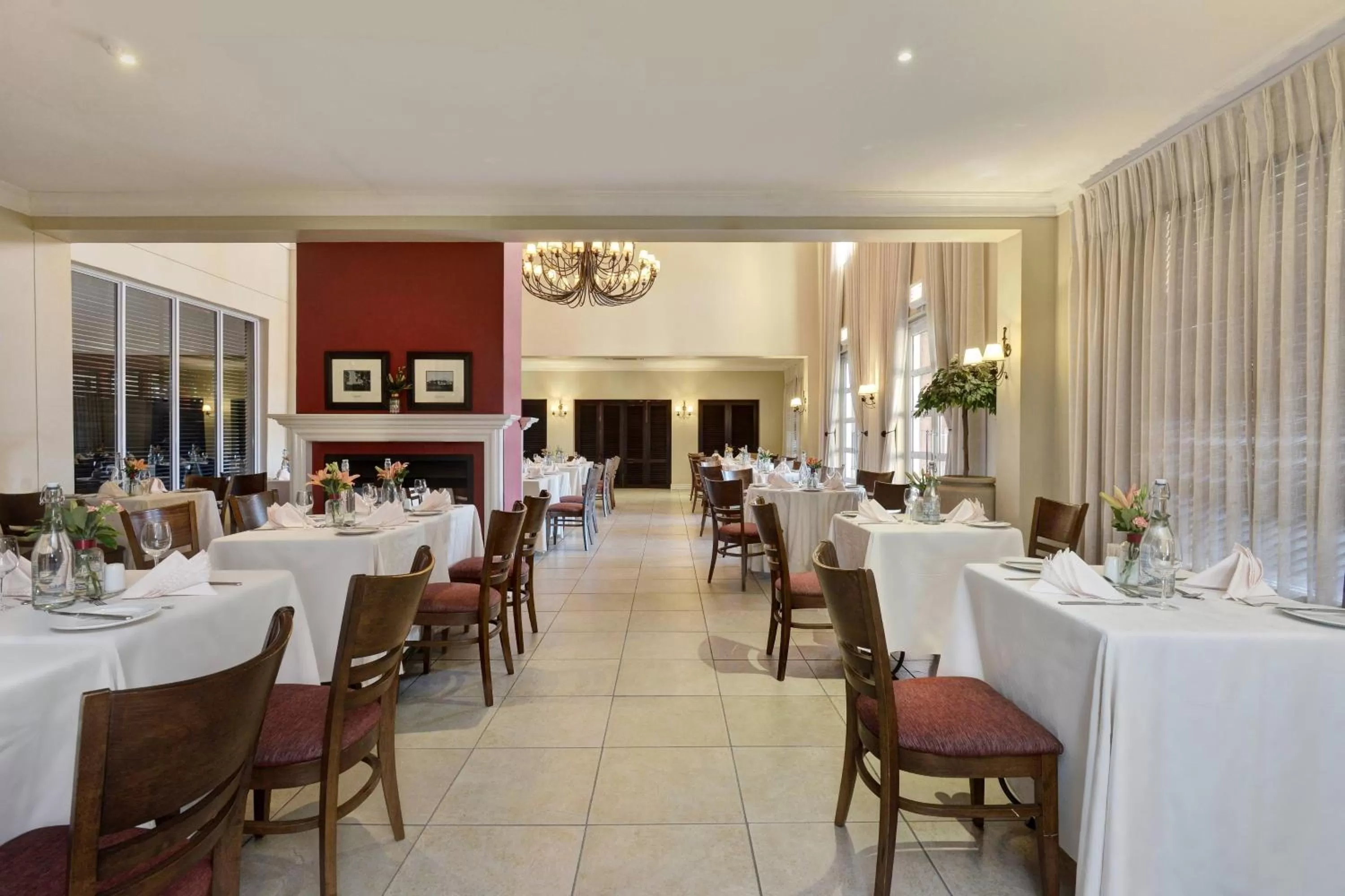 Restaurant/places to eat in Protea Hotel by Marriott Mahikeng
