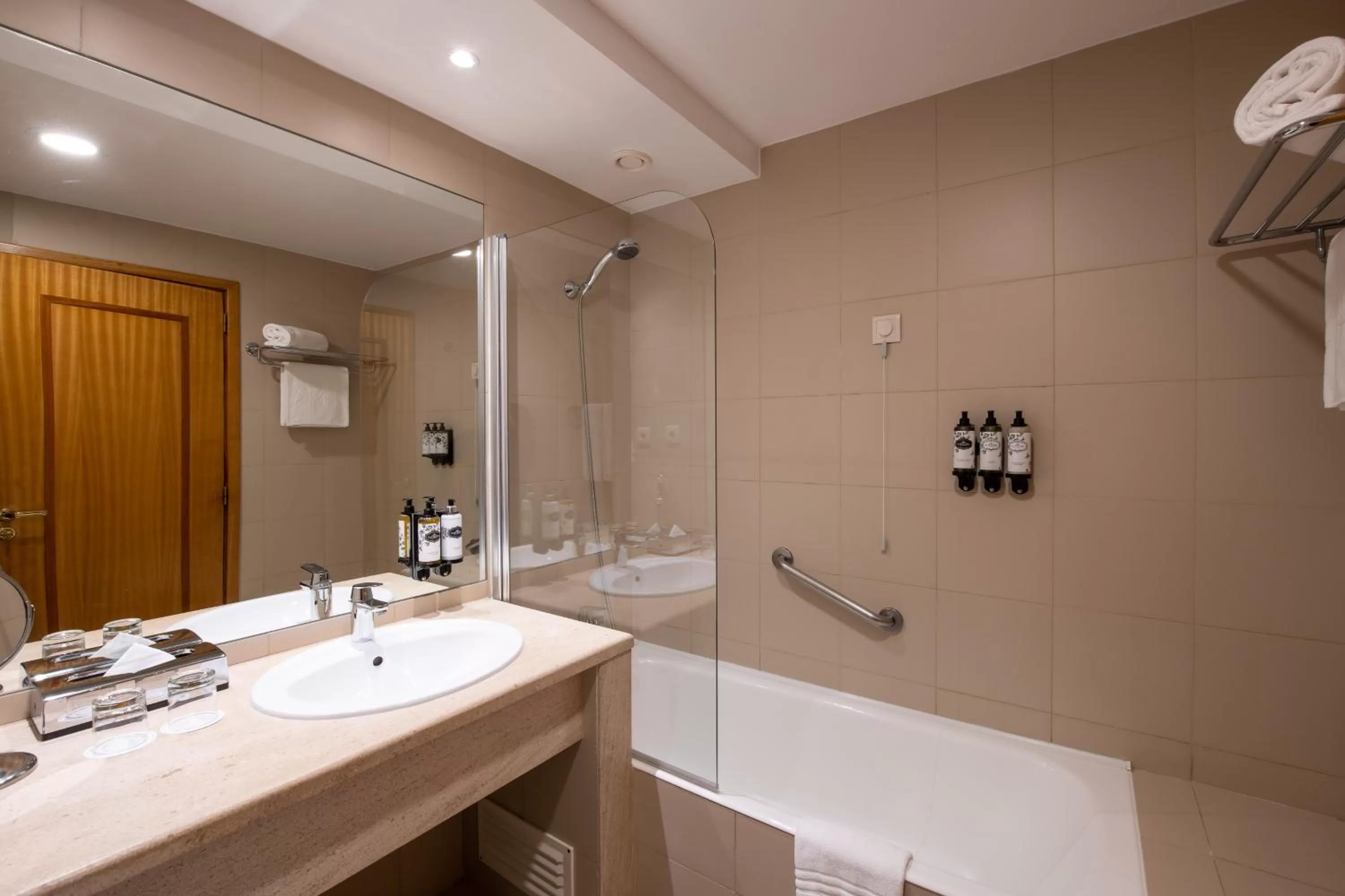 Bathroom in Hotel Mundial