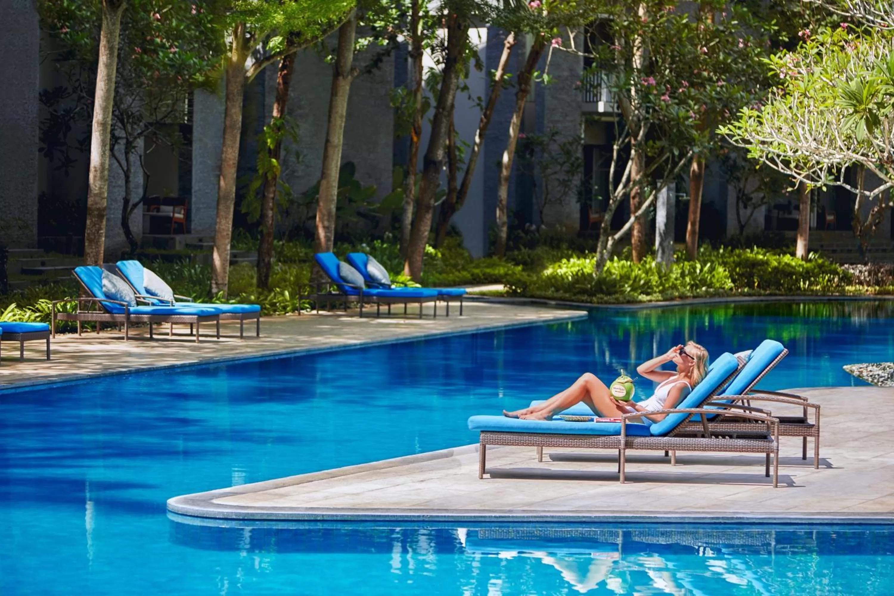 Swimming pool in Courtyard by Marriott Bali Nusa Dua Resort