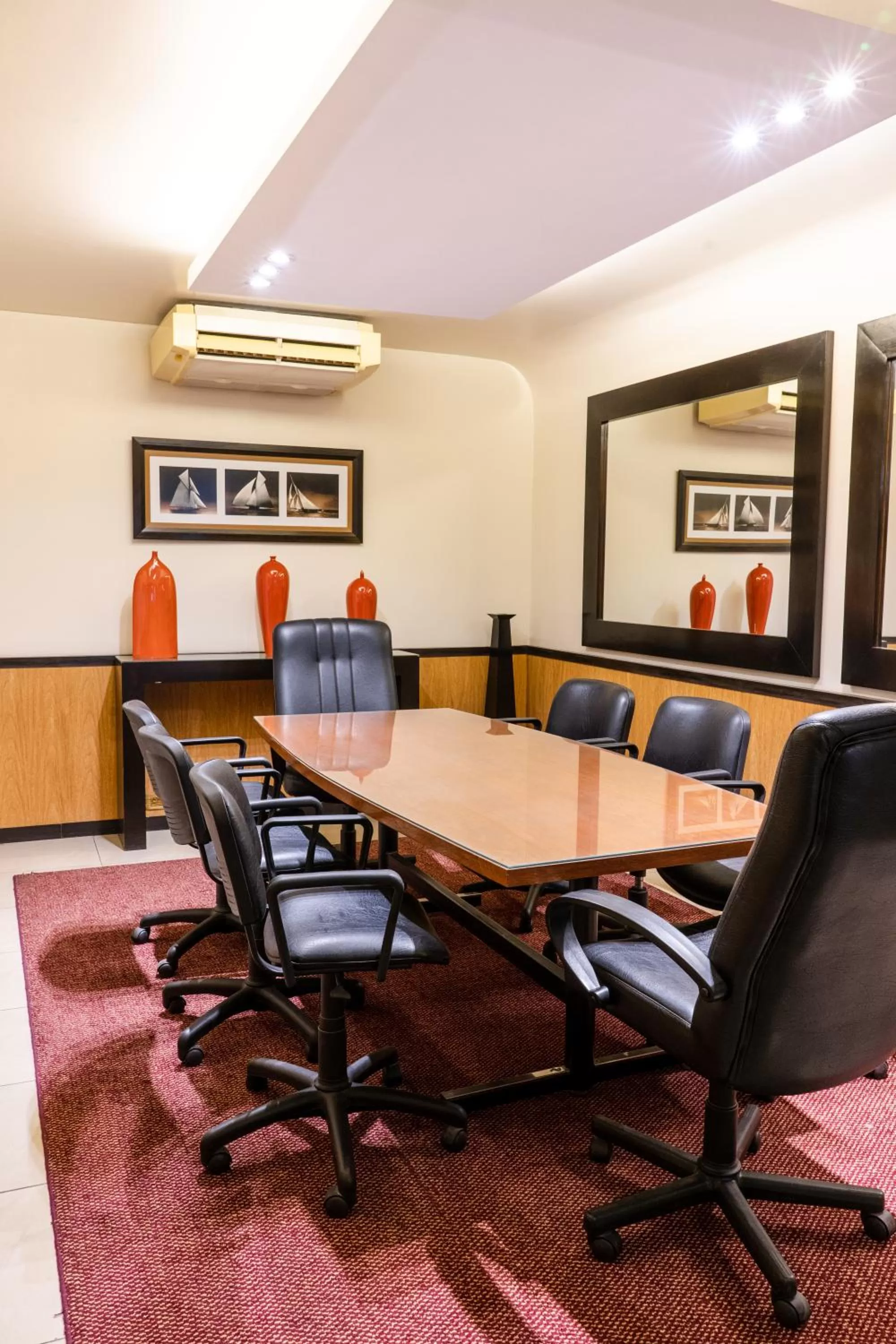 Meeting/conference room in Hotel Metropol