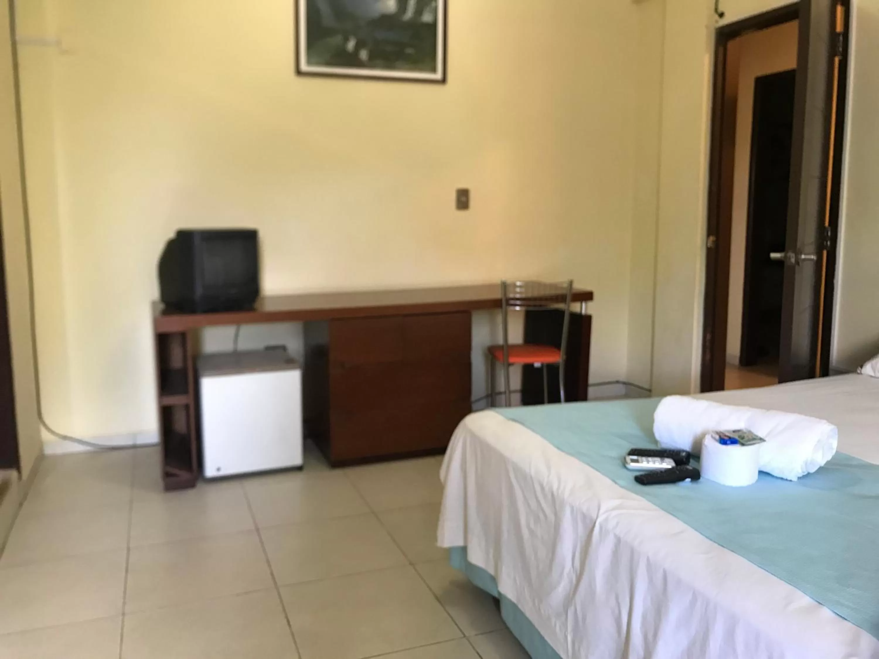 TV and multimedia in Hotel Viru Viru II