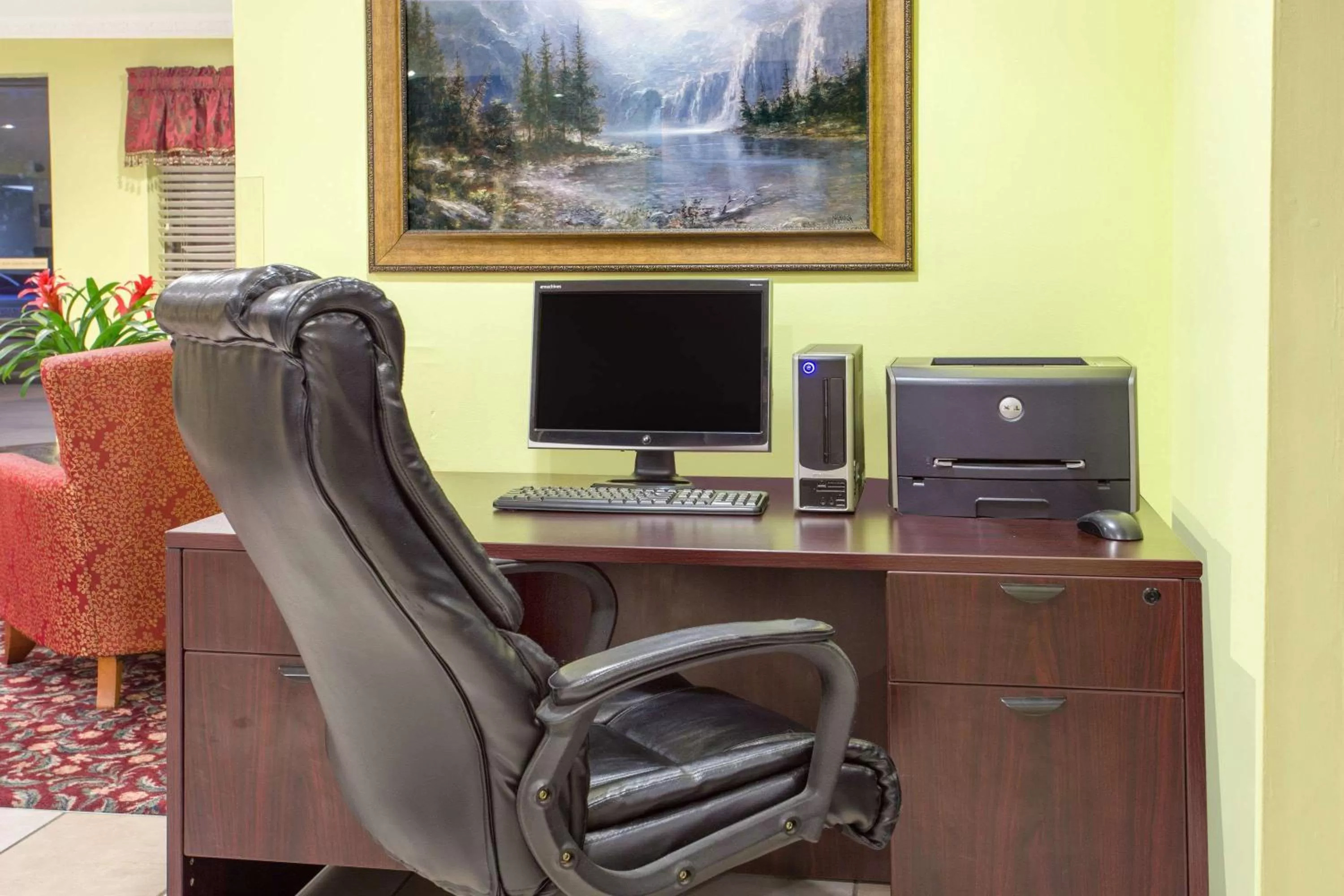 On site in Days Inn by Wyndham Lake Village