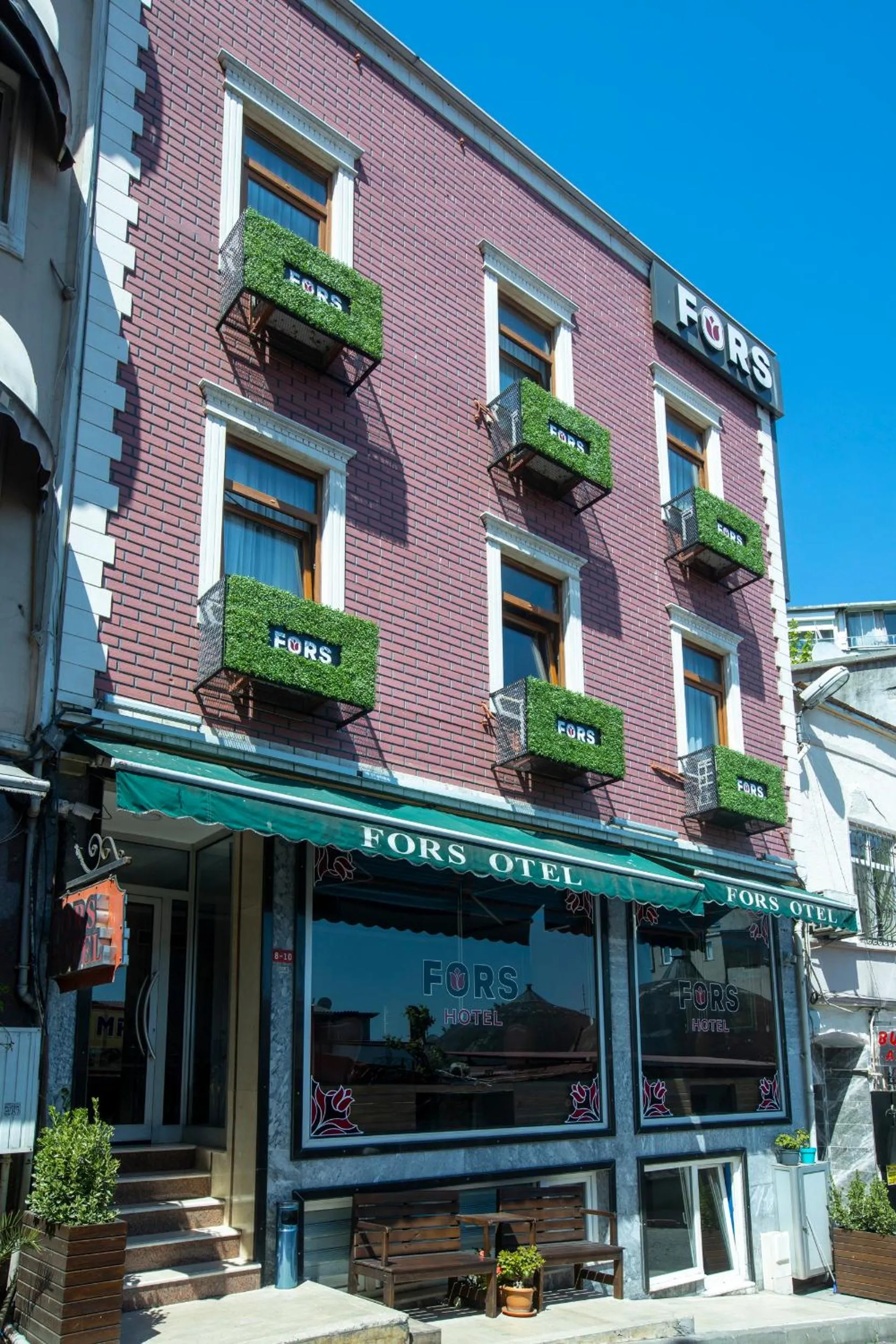 Property building in Fors Hotel