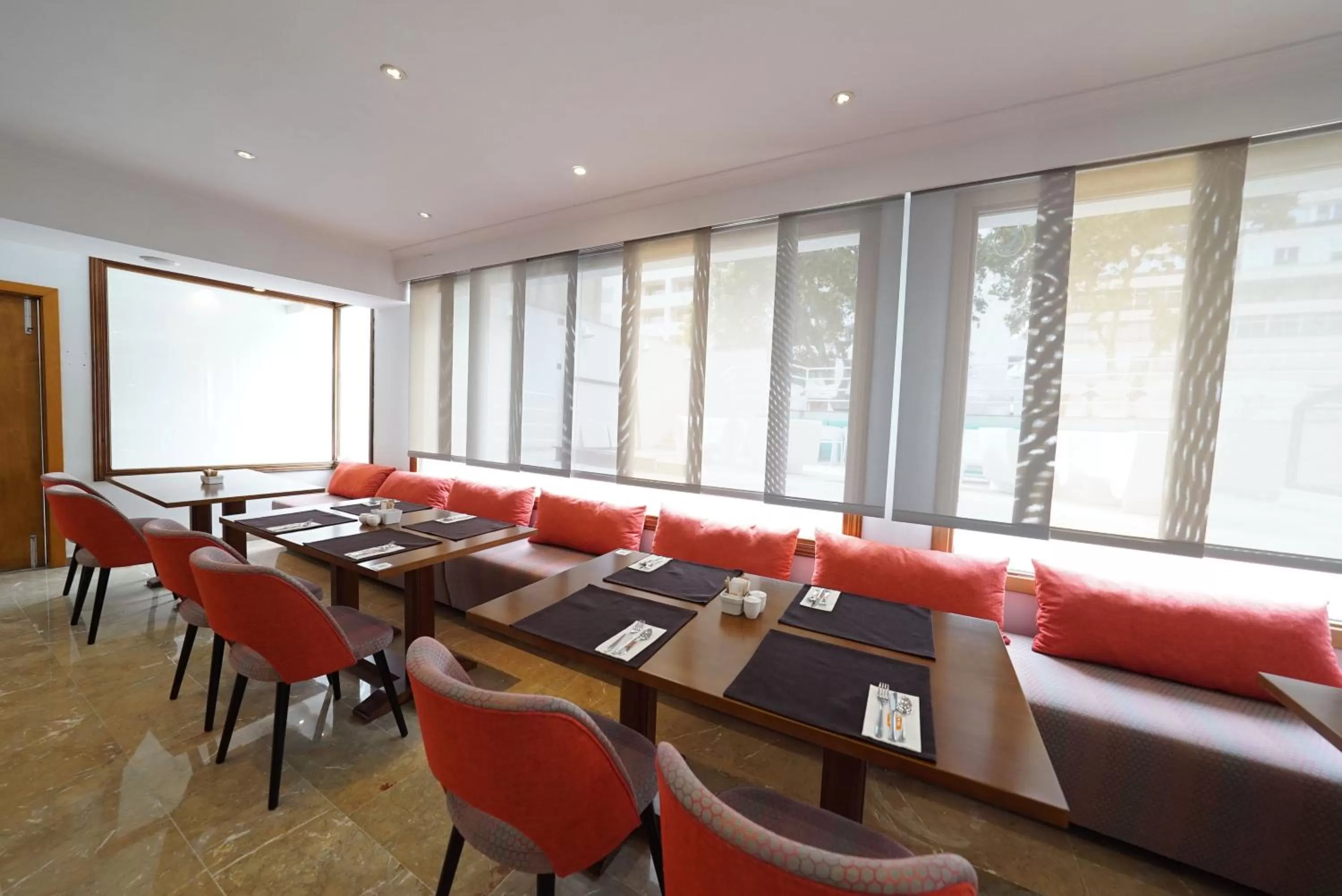 Dining area in Hotel Artmadams