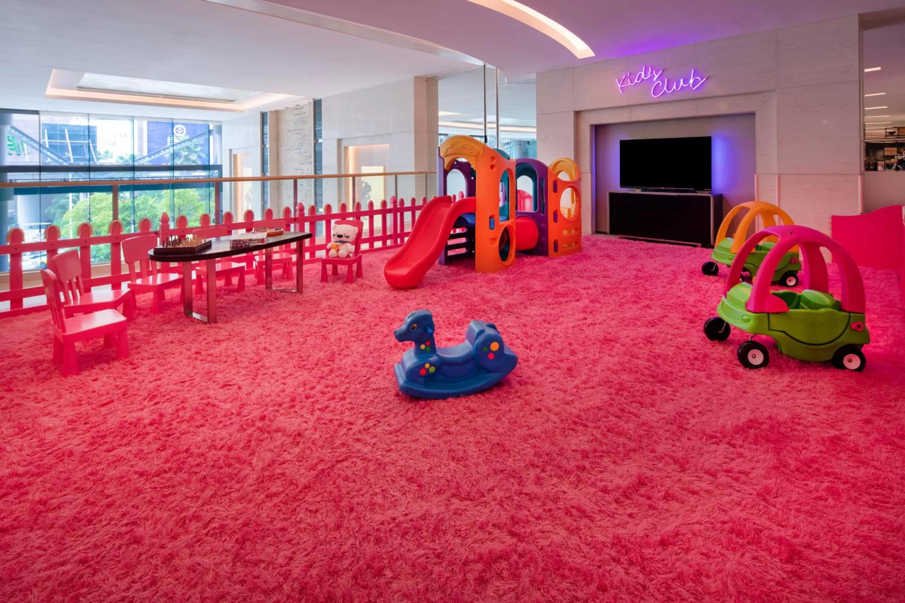 Fitness centre/facilities in Holiday Inn Nanchang Riverside by IHG