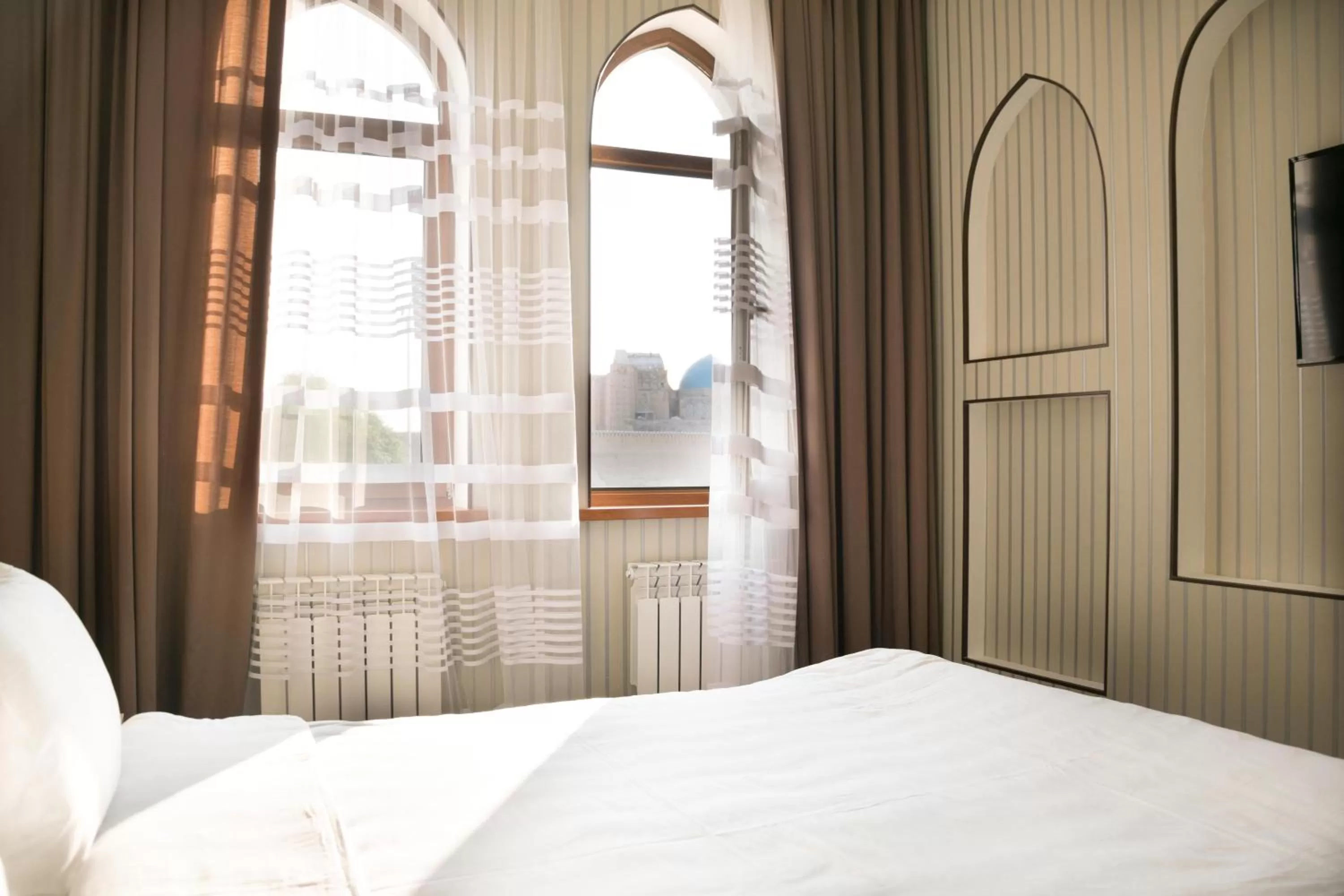 Bed in Hotel Khanaka