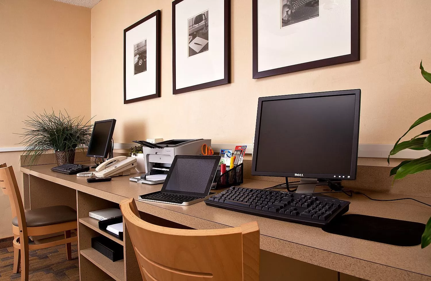 Business facilities in Coast Gateway Hotel