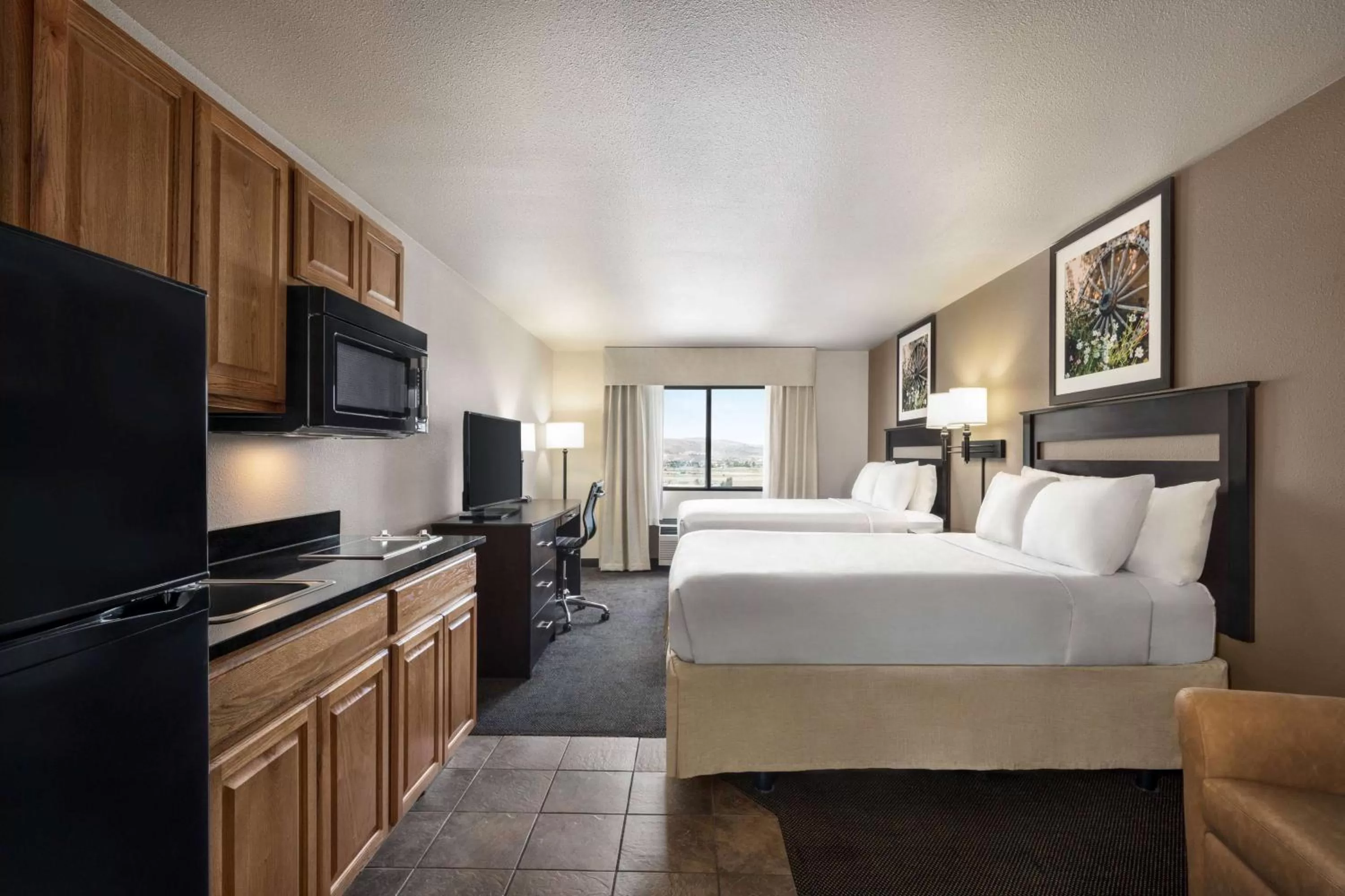 Photo of the whole room, Bed in Baymont by Wyndham Elko