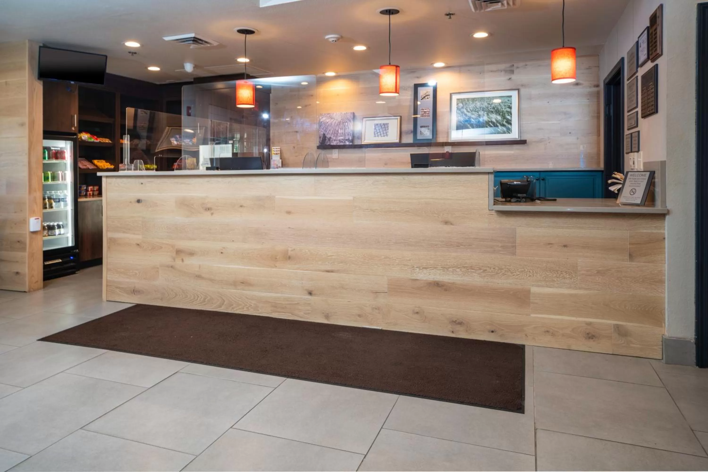 Lobby or reception in Country Inn & Suites by Radisson, Rocky Mount, NC