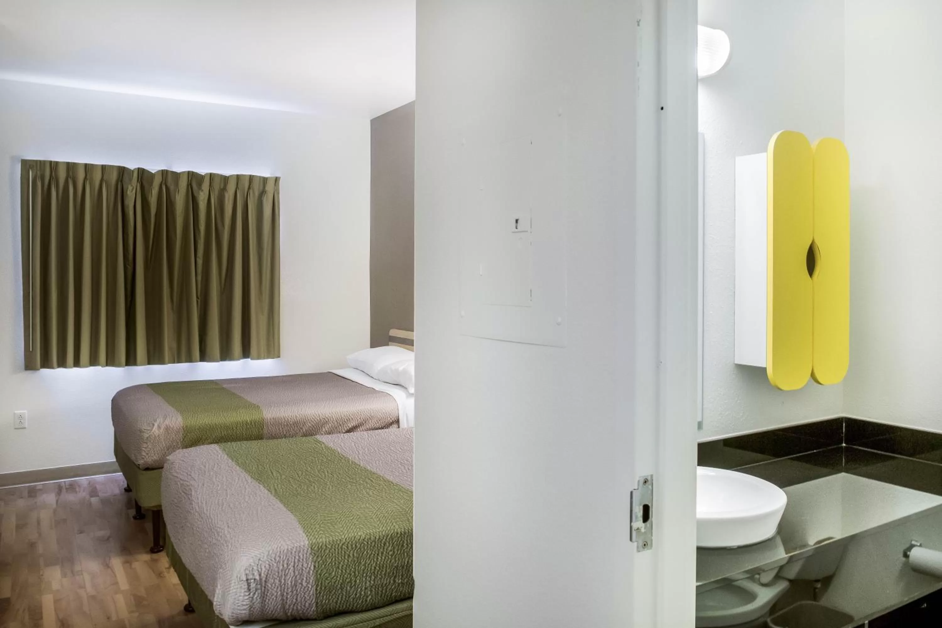 Property building in Motel 6 Fishers, In - Indianapolis