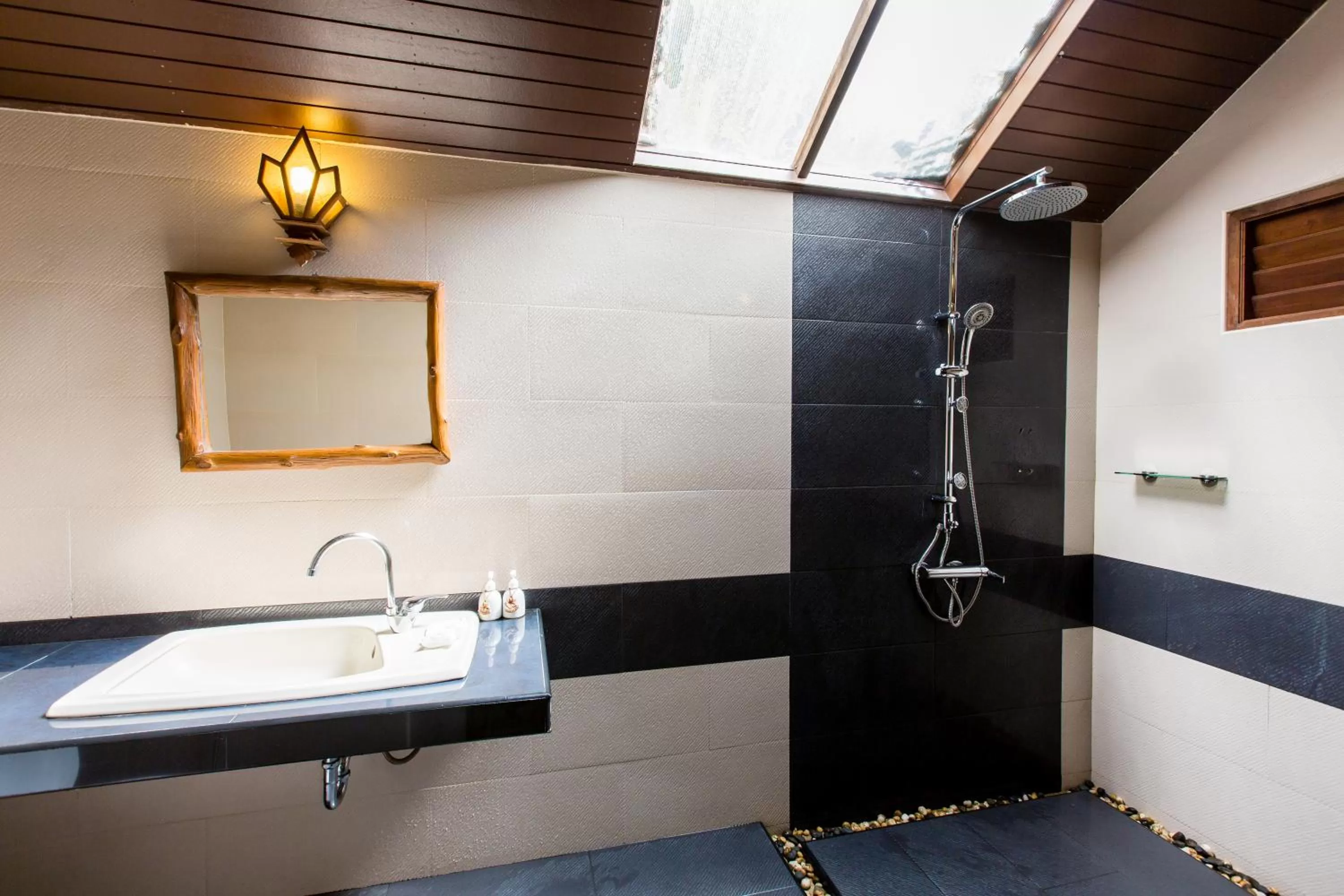 Shower in The Beach Natural Resort Koh Kood