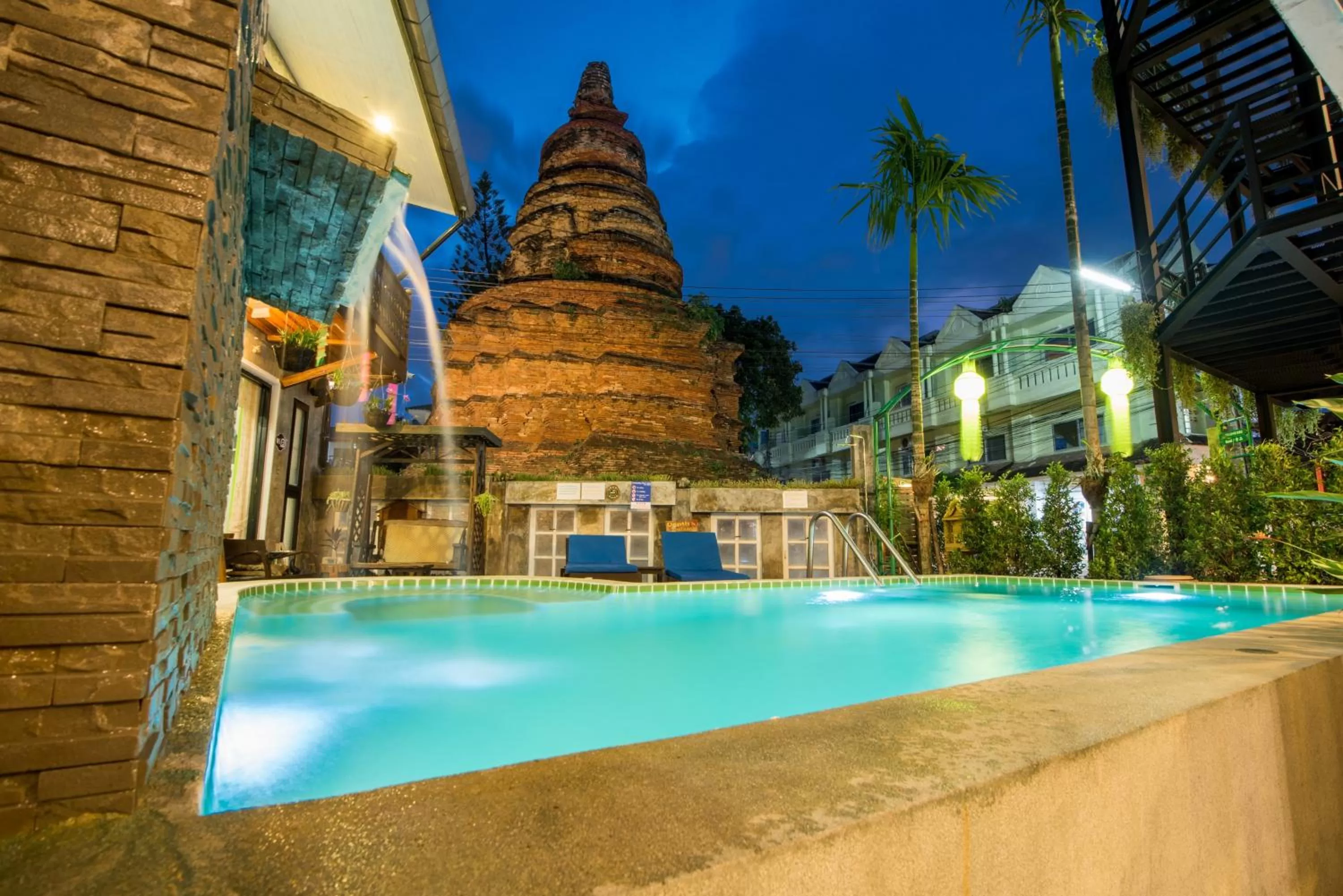 Swimming pool in Chedi Home