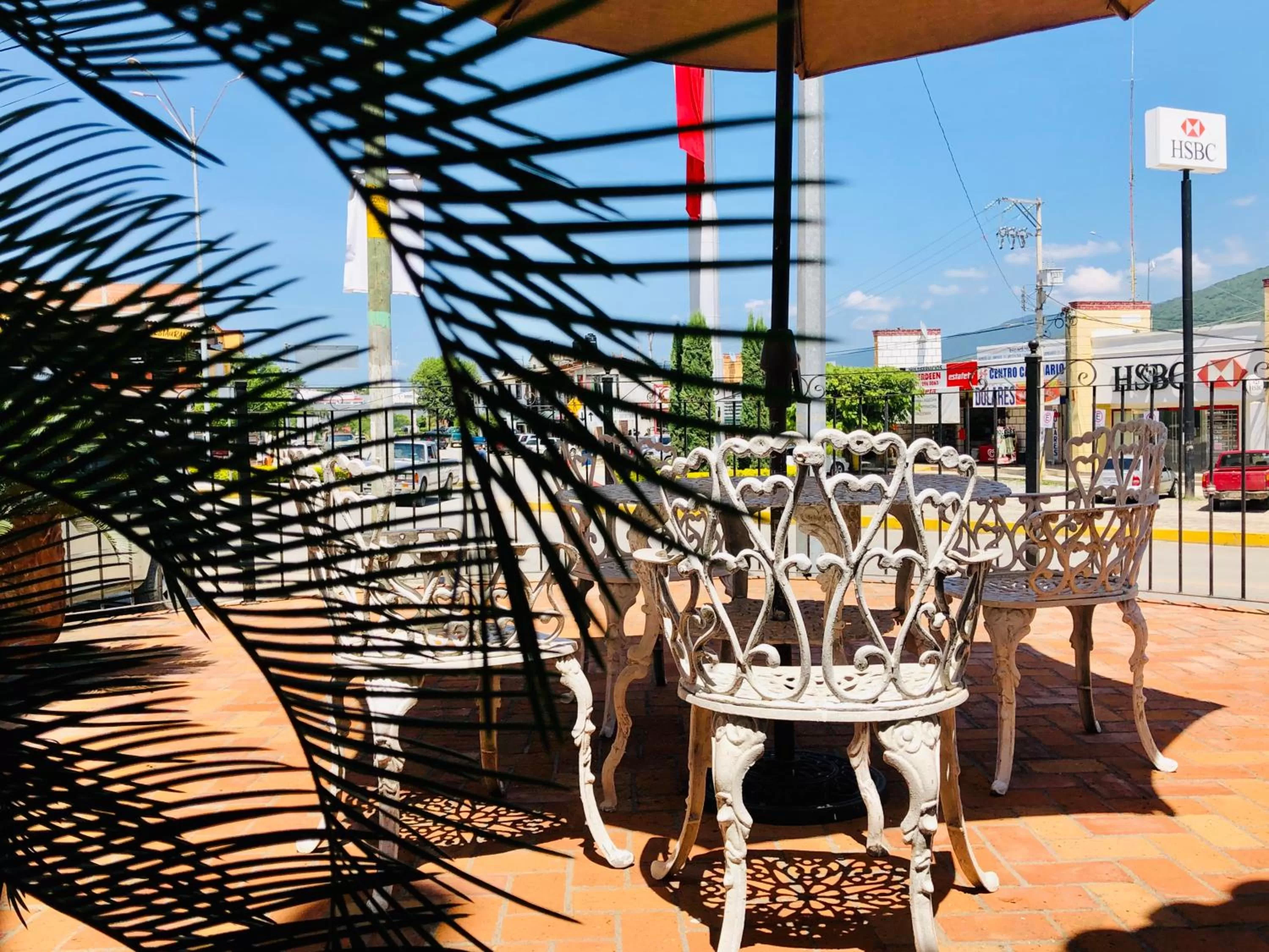 Balcony/Terrace in Hotel Carretas by Rotamundos