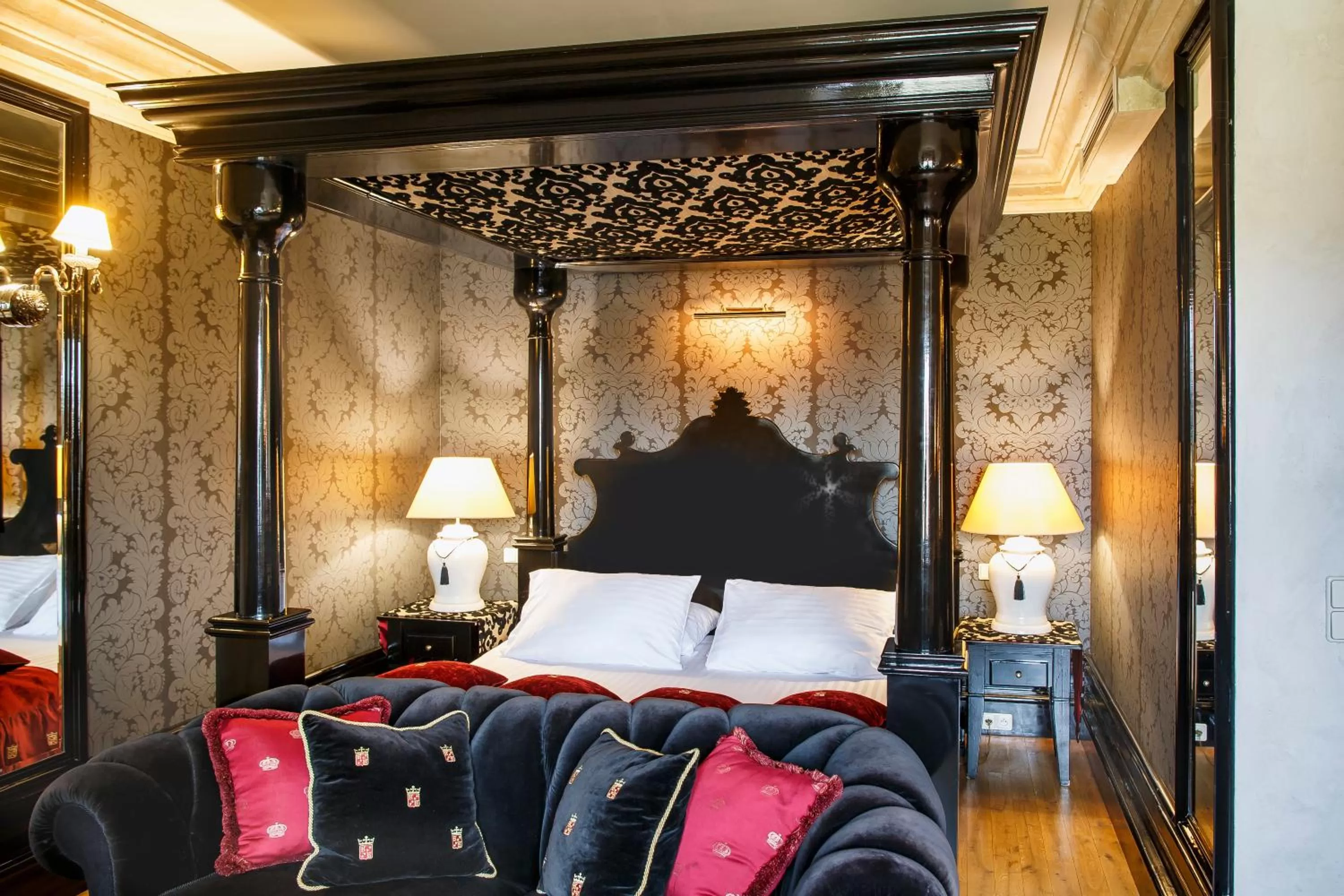 Photo of the whole room, Bed in Hotel Król Kazimierz