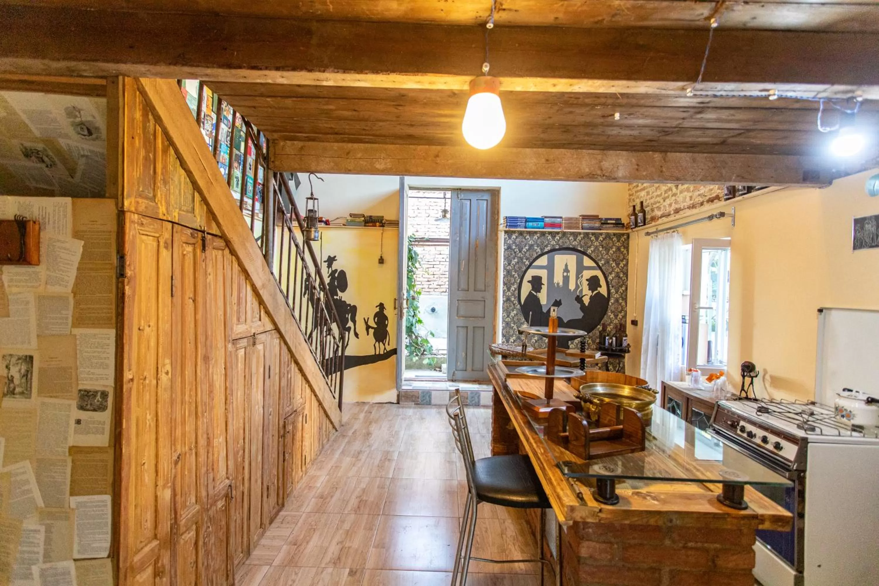 Living room, Restaurant/Places to Eat in Book Hotel