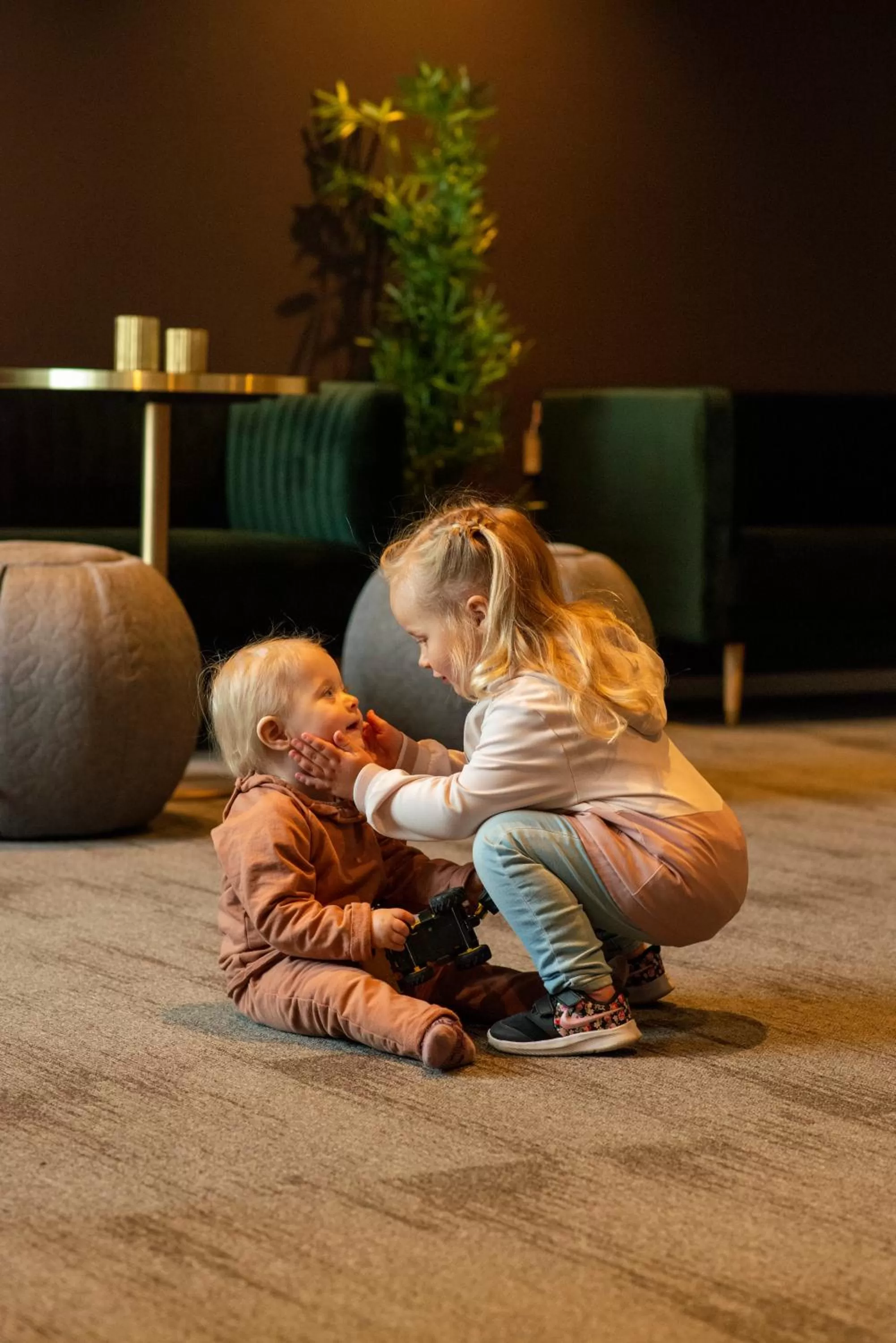 children in Hotell Jæren