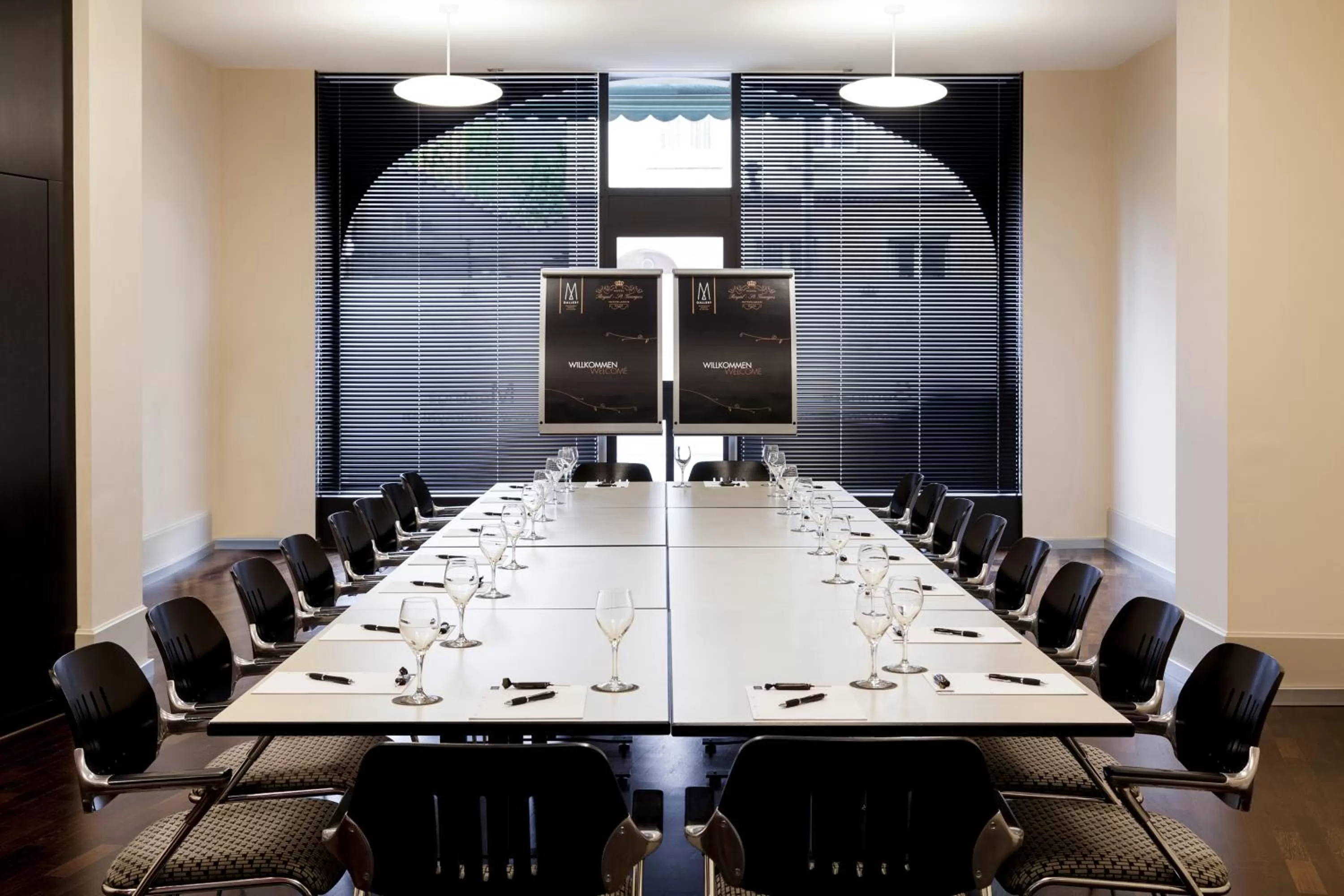 Business facilities in Royal St. Georges Hotel Interlaken - MGallery Collection