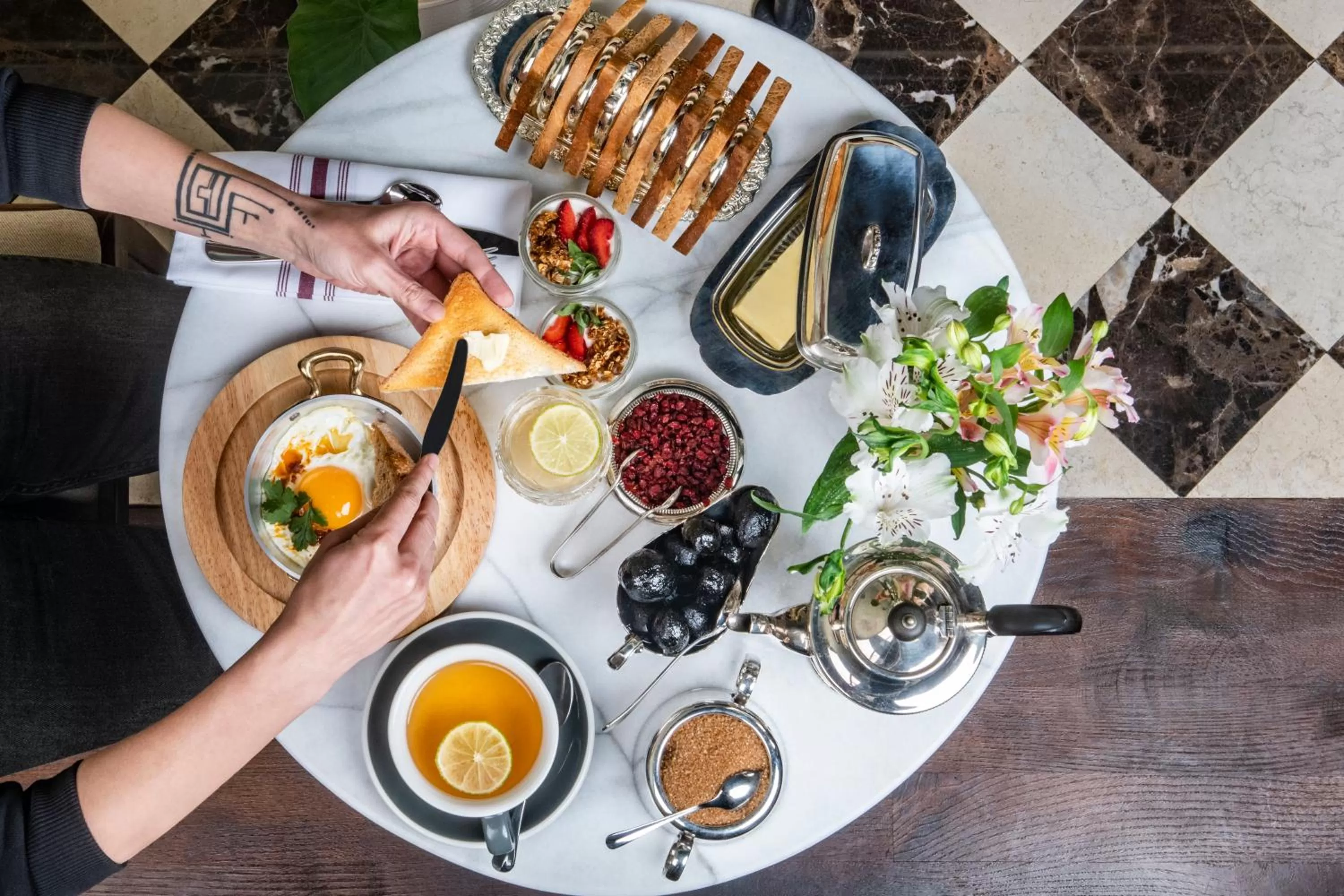 Breakfast in Communal Hotel Plekhanovi