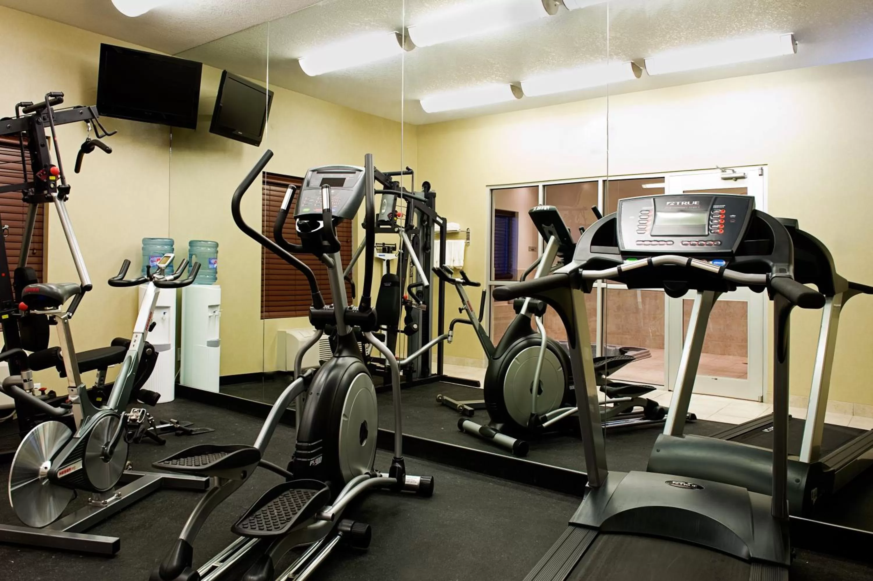 Spa and wellness centre/facilities in Holiday Inn Express & Suites Drayton Valley by IHG