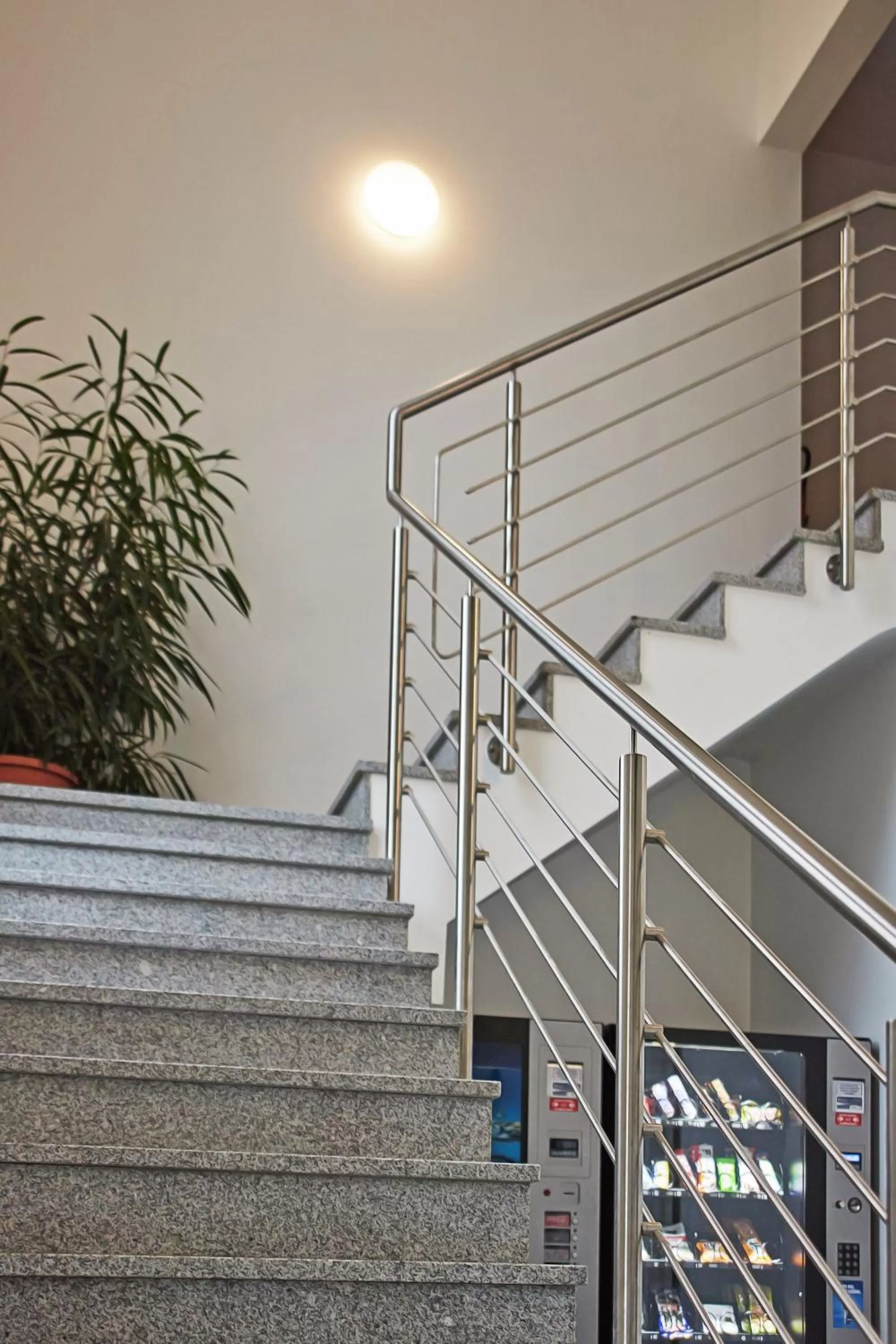 Facade/entrance in Joos Hotel