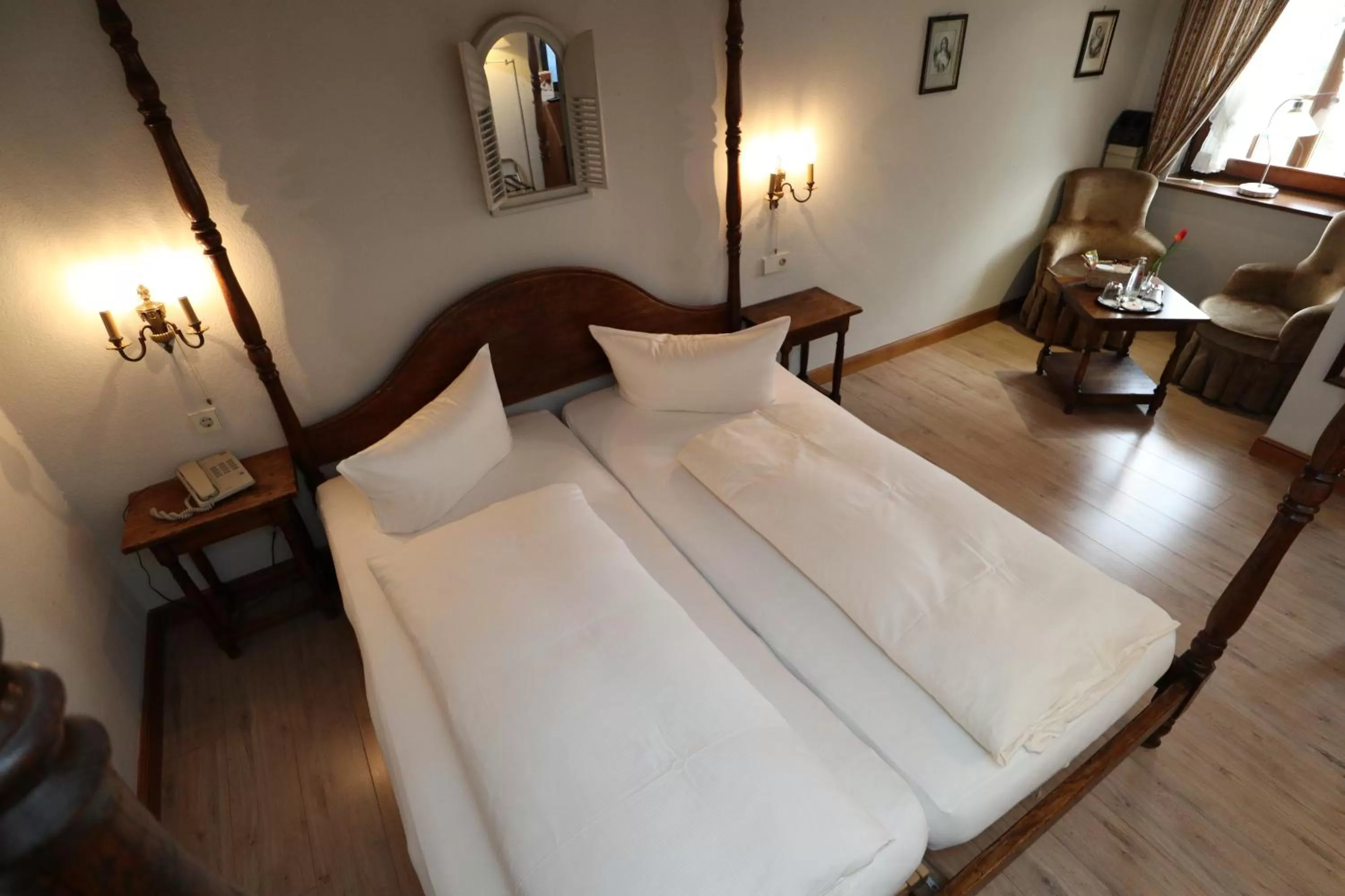 Bed in Schwarzwaldhotel Stollen