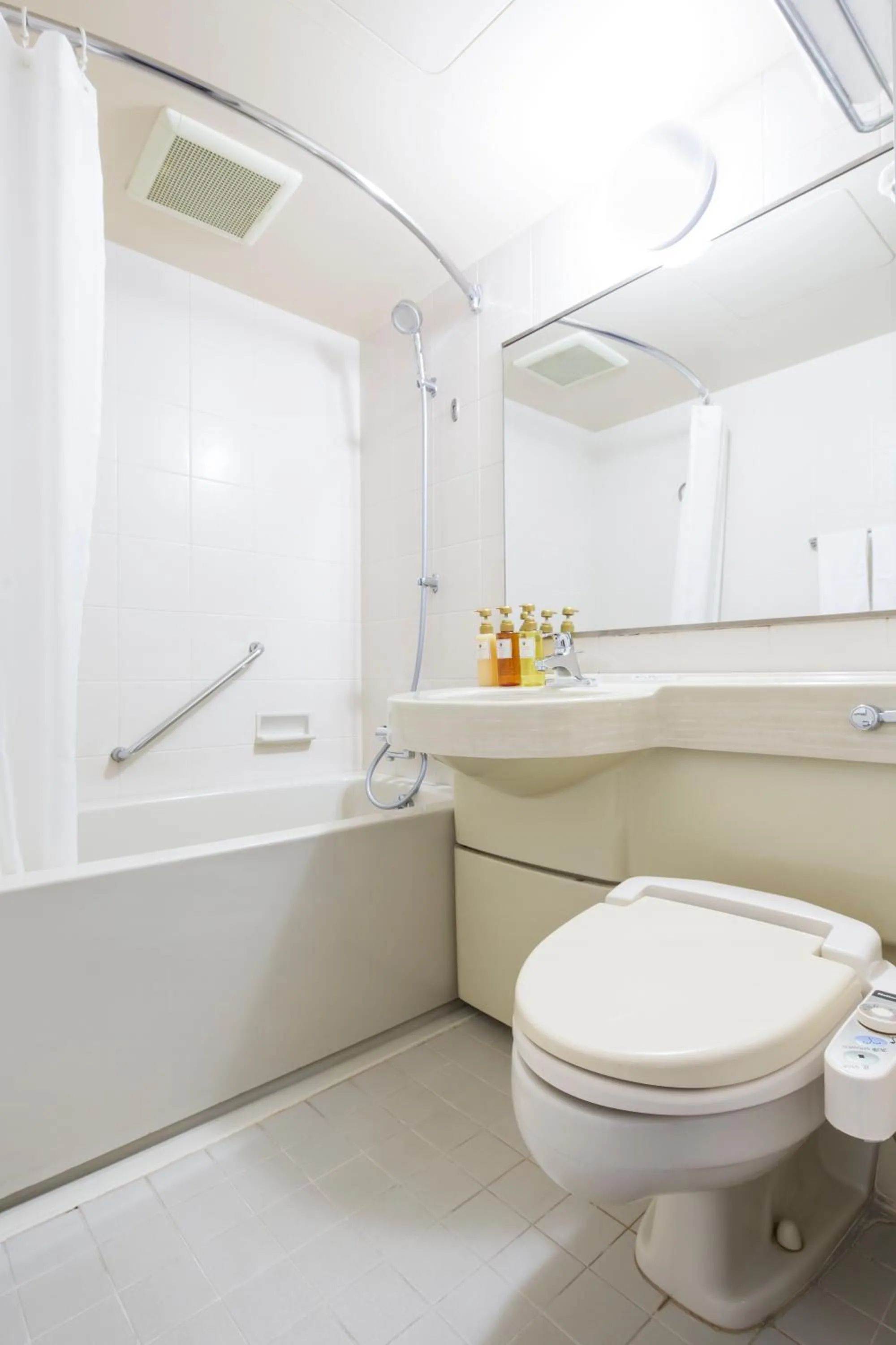 Bathroom in HOTEL MYSTAYS Tachikawa