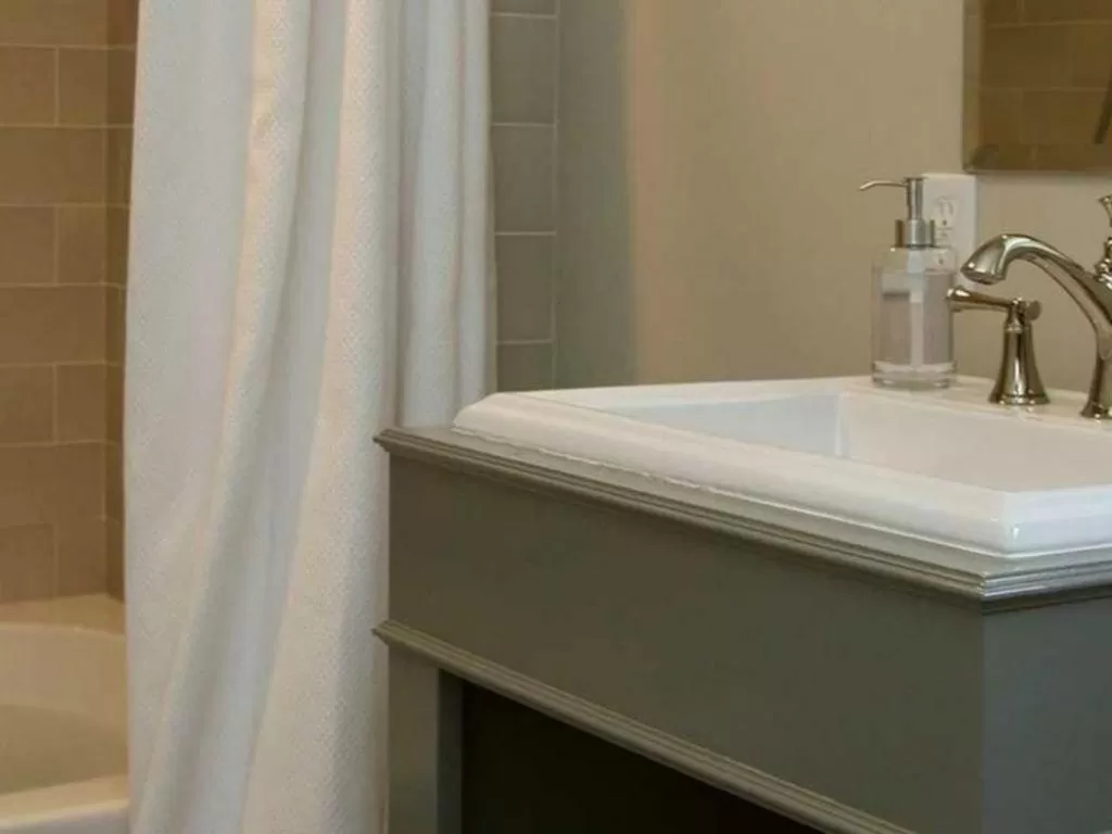 Other, Bathroom in Inn on Randolph