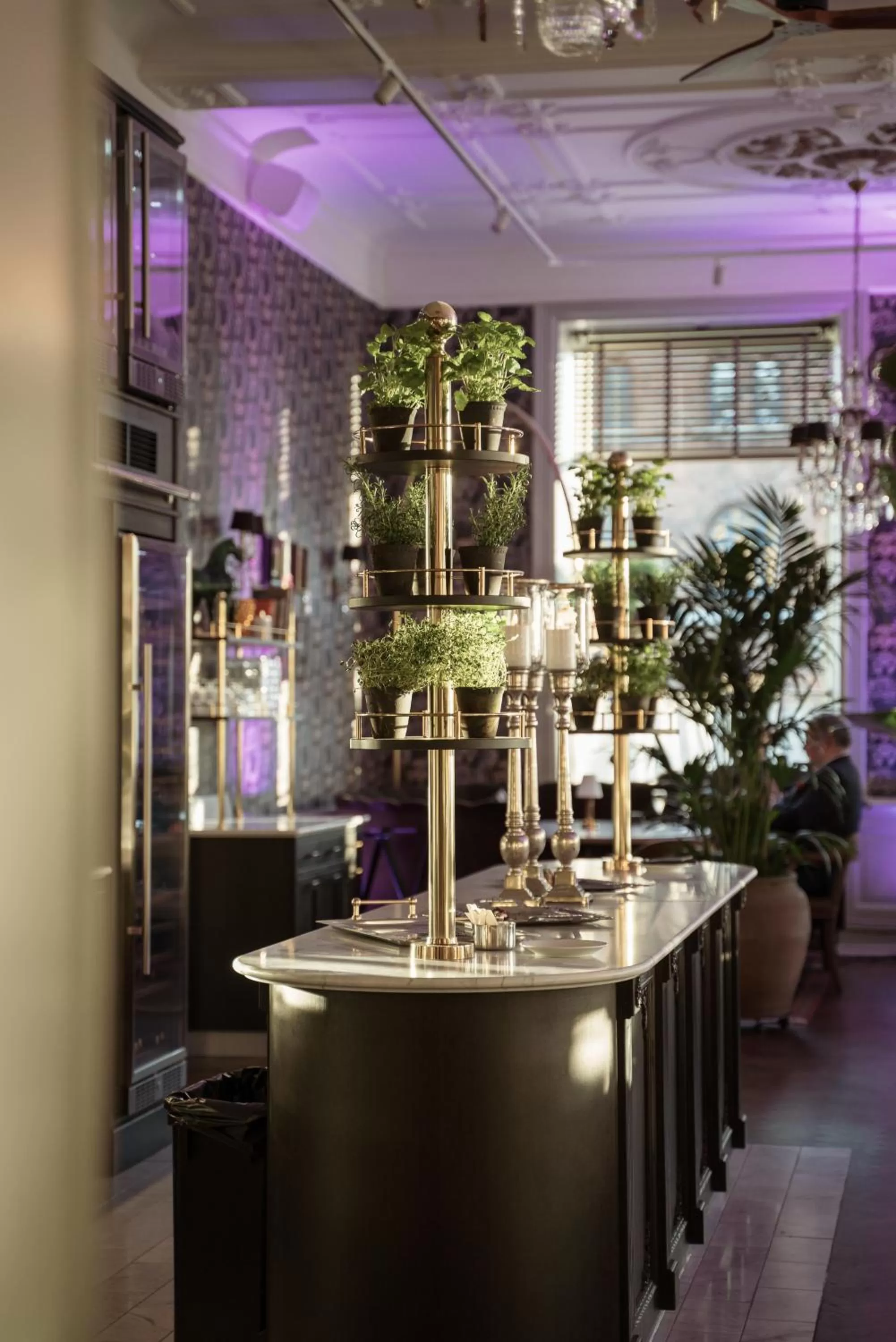 Restaurant/places to eat in Continental du Sud