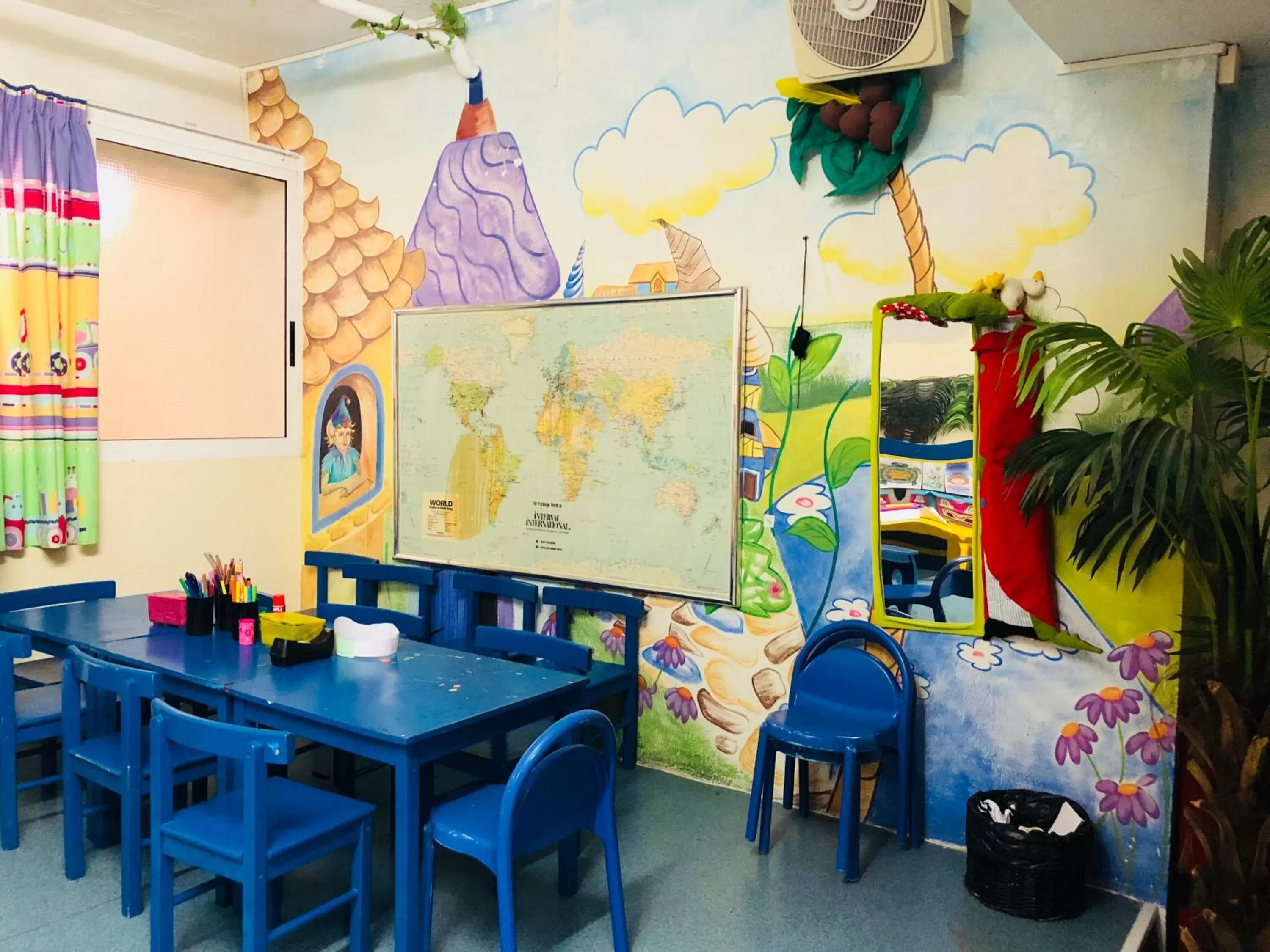 Kids's club in Regency Torviscas Apartments and Suites