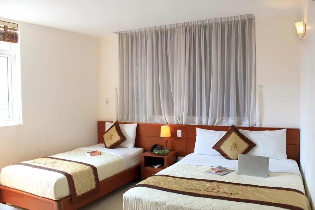 Property building, Bed in The Alley Saigon Hotel