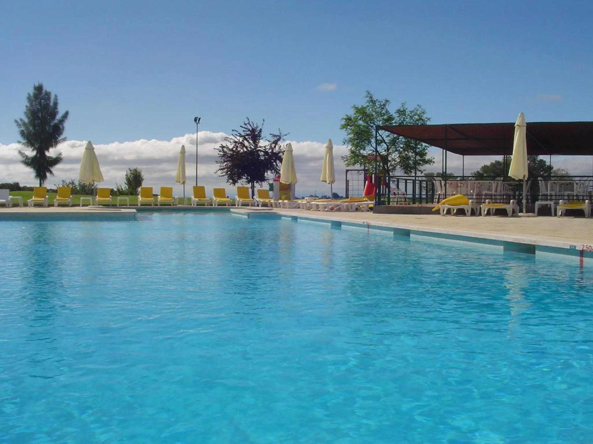 Swimming pool in Hotel Rural Quinta de Santo Antonio