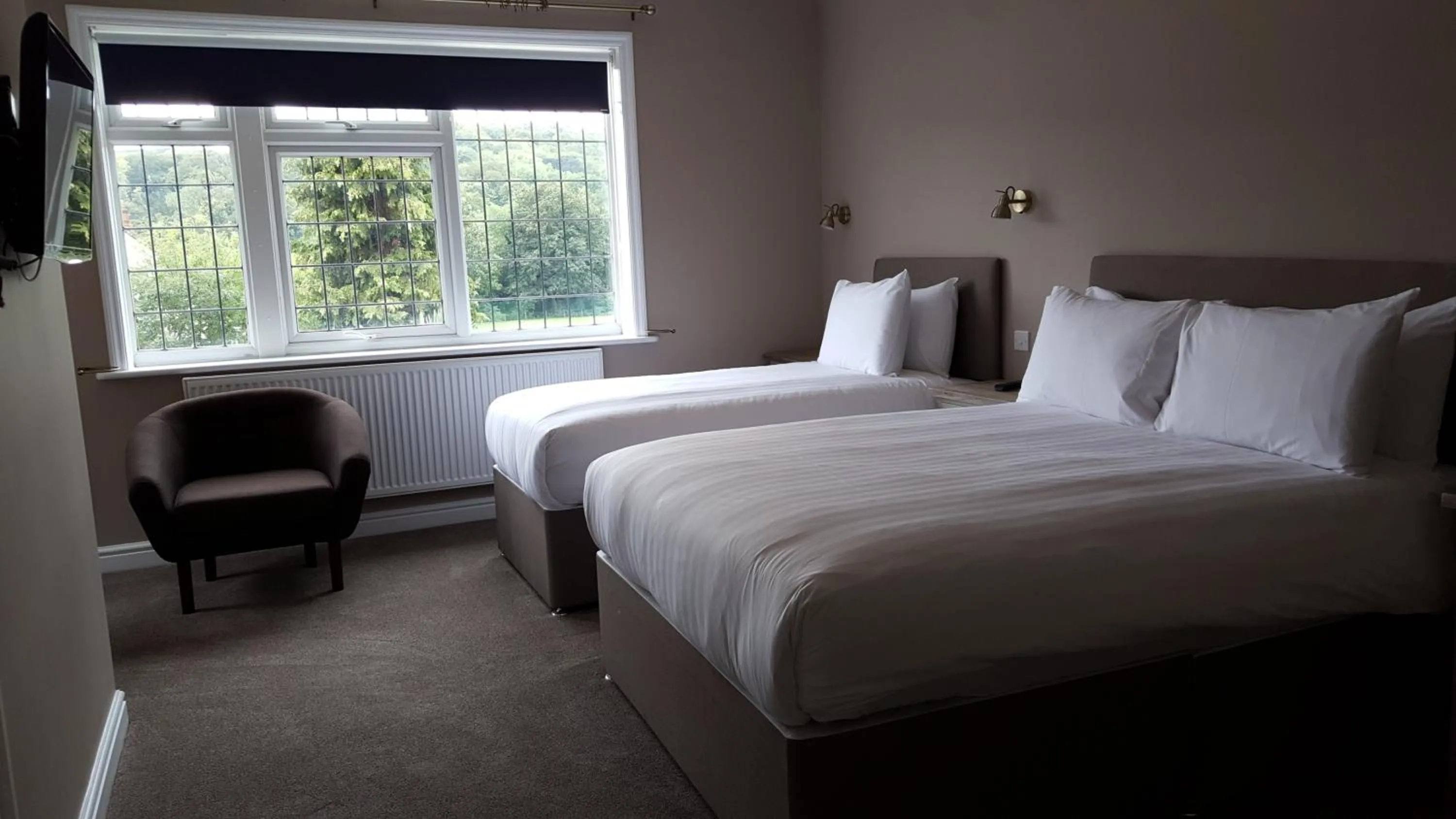 Bedroom in Rye Court Hotel