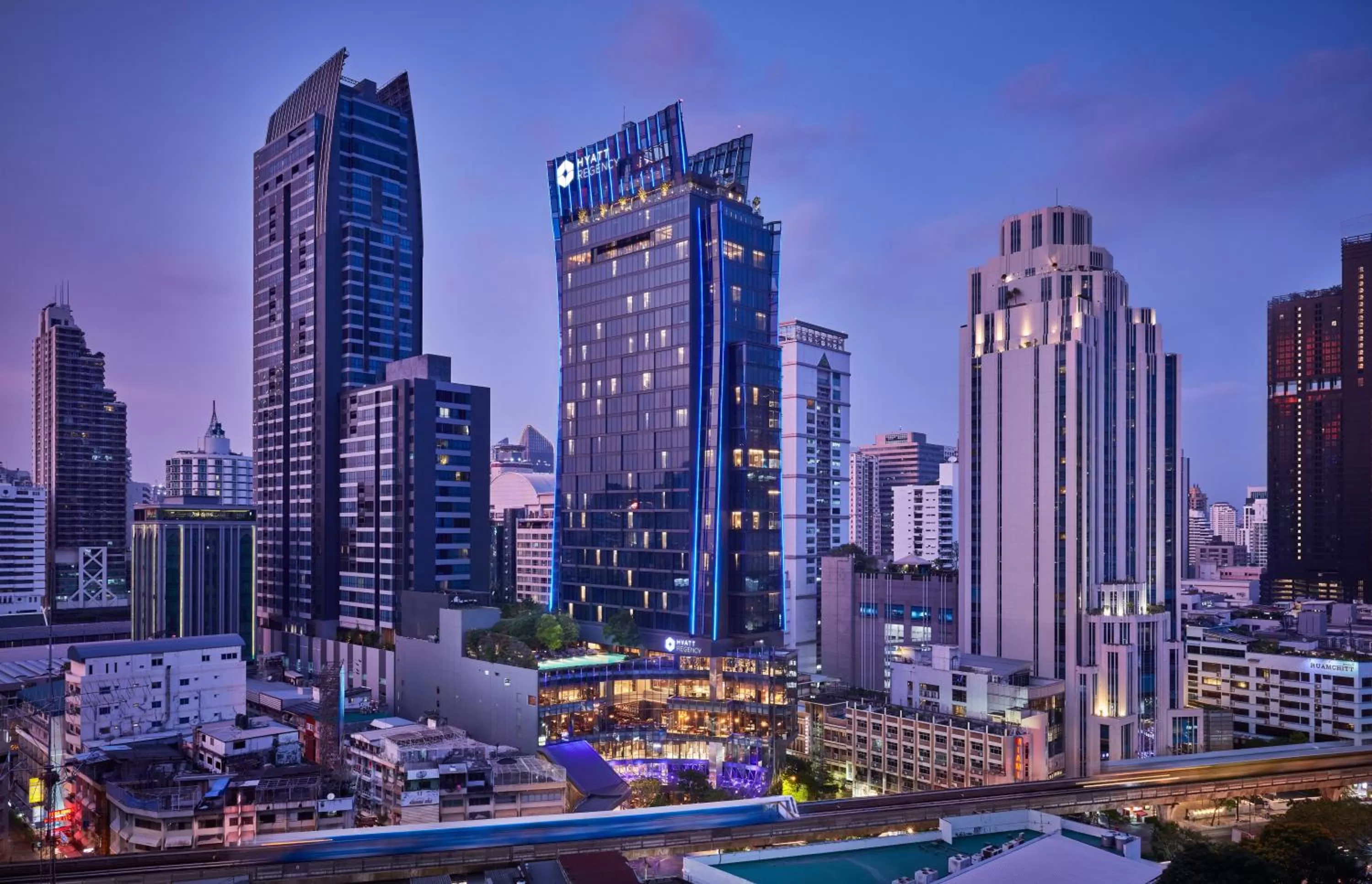 Property building in Hyatt Regency Bangkok Sukhumvit
