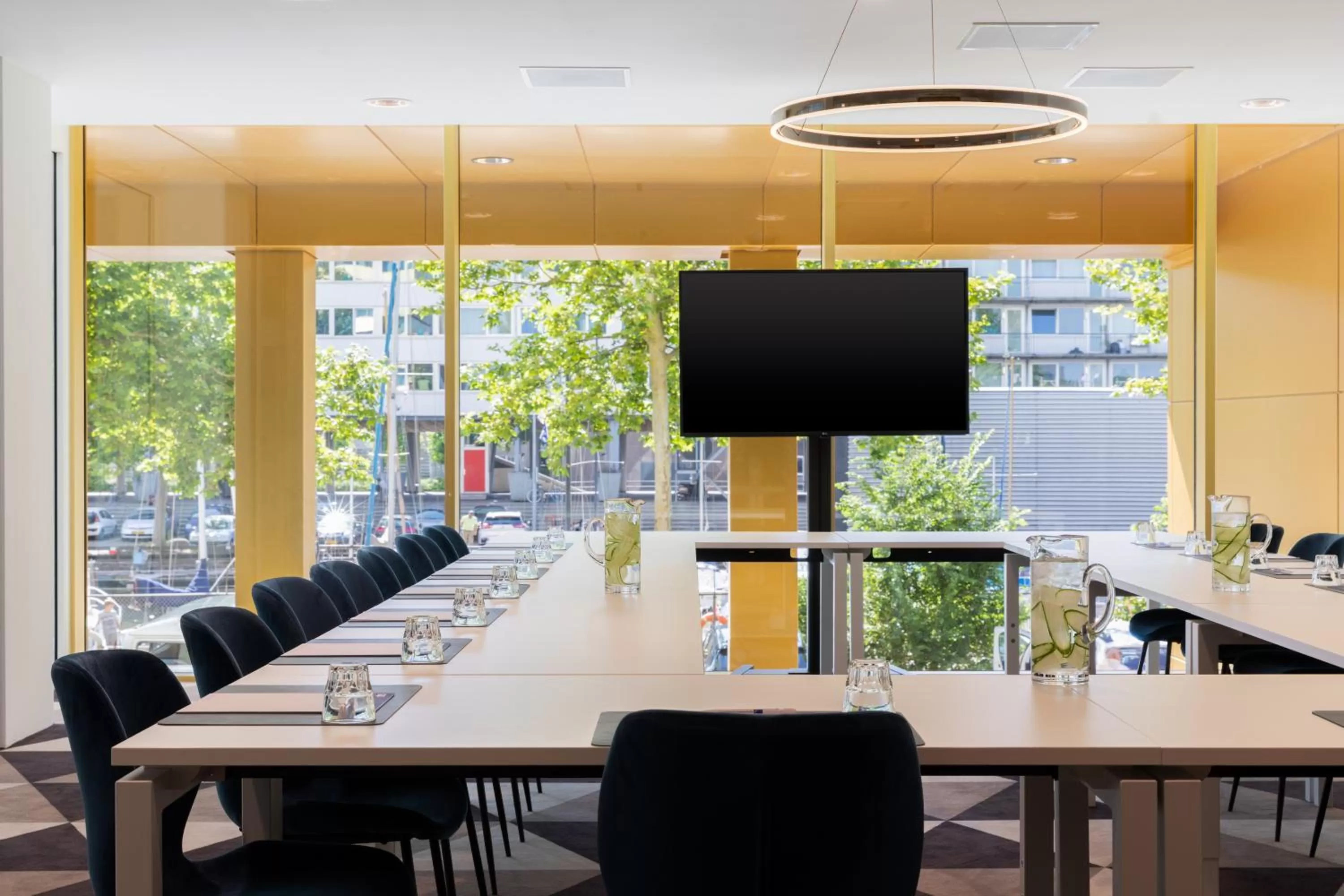 Business facilities in Holiday Inn Express Amsterdam - North Riverside by IHG