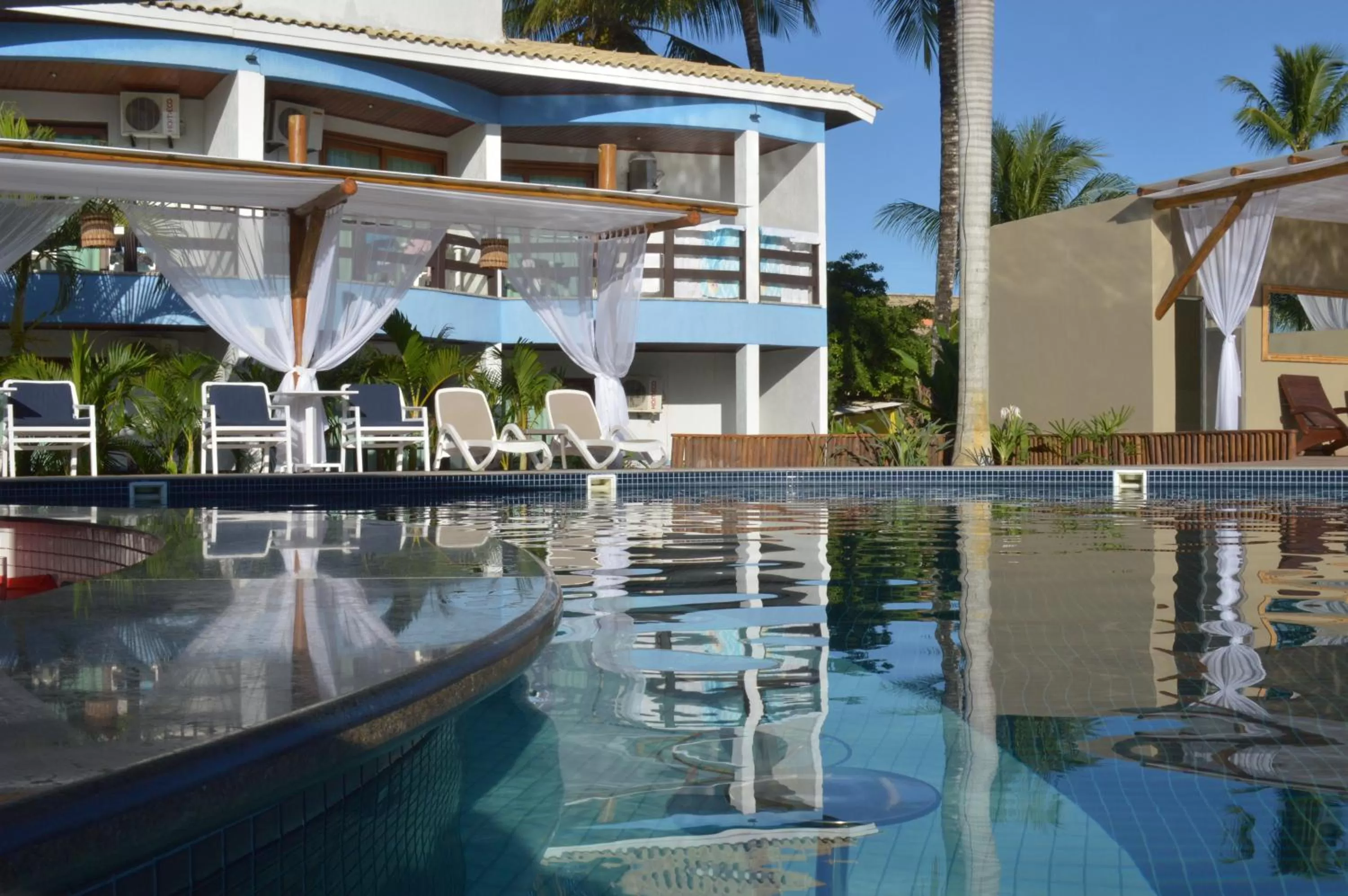 Swimming pool in Sueds Plaza