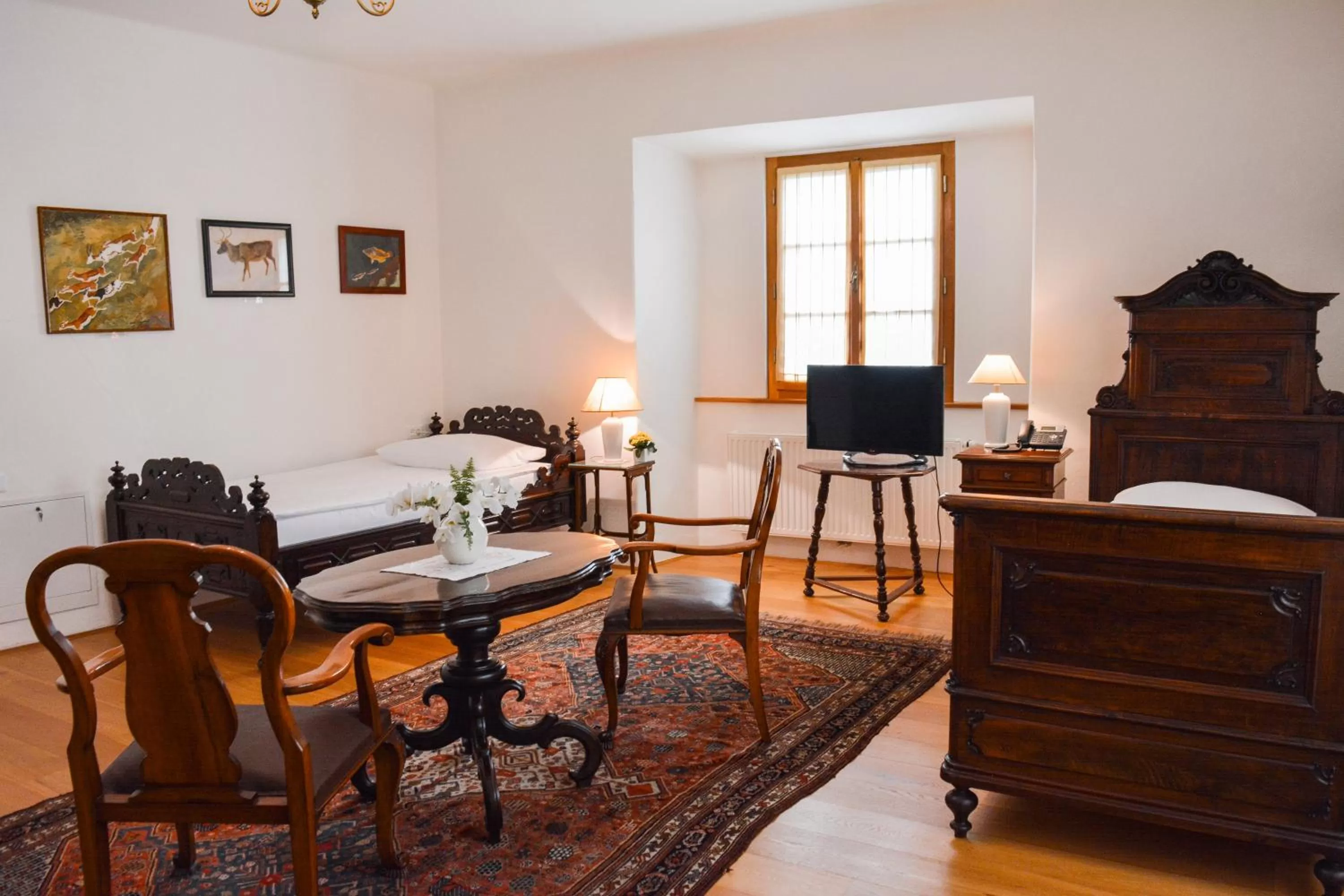 Seating area in Grad Strmol