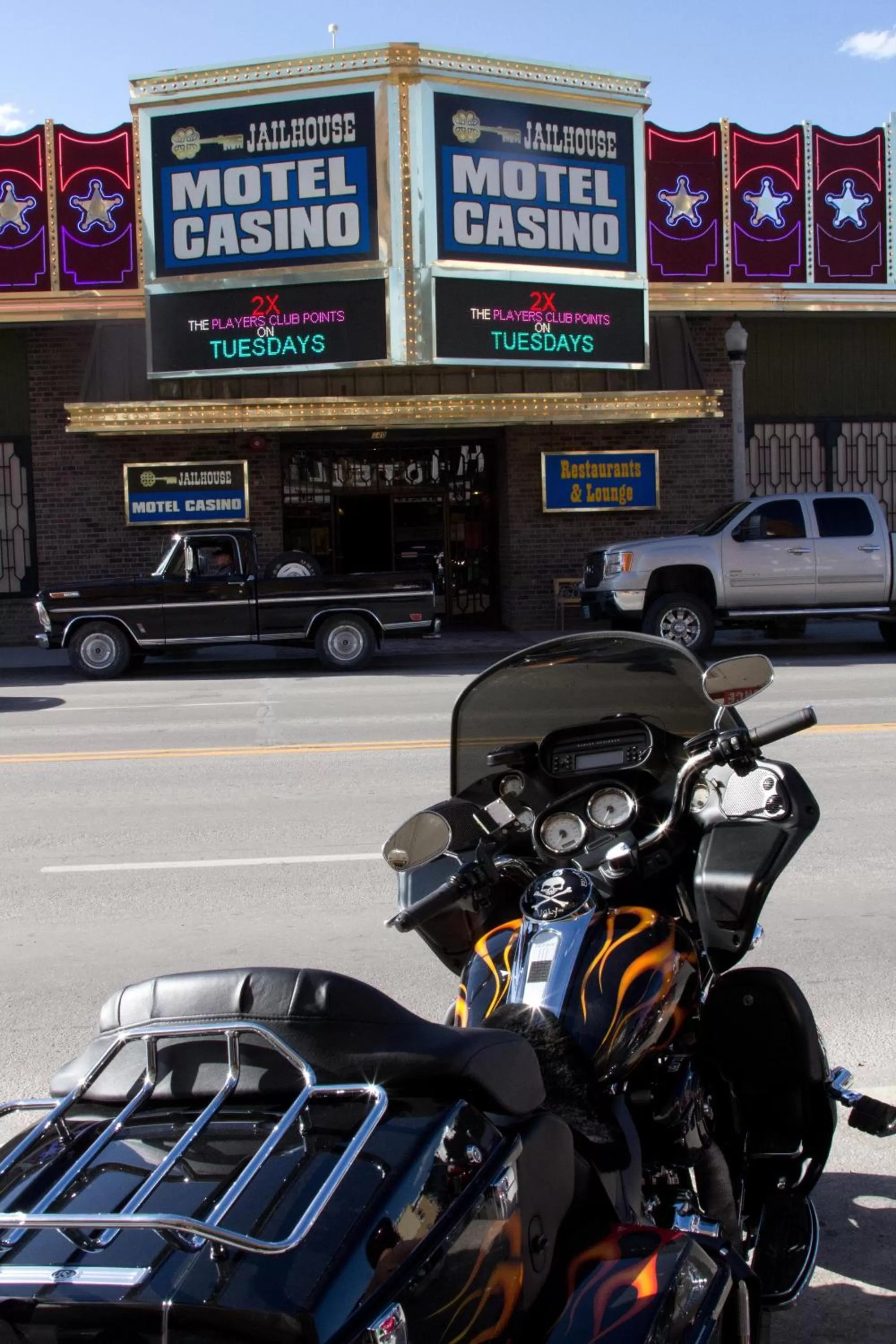 Facade/entrance, Other Activities in Jailhouse Motel and Casino