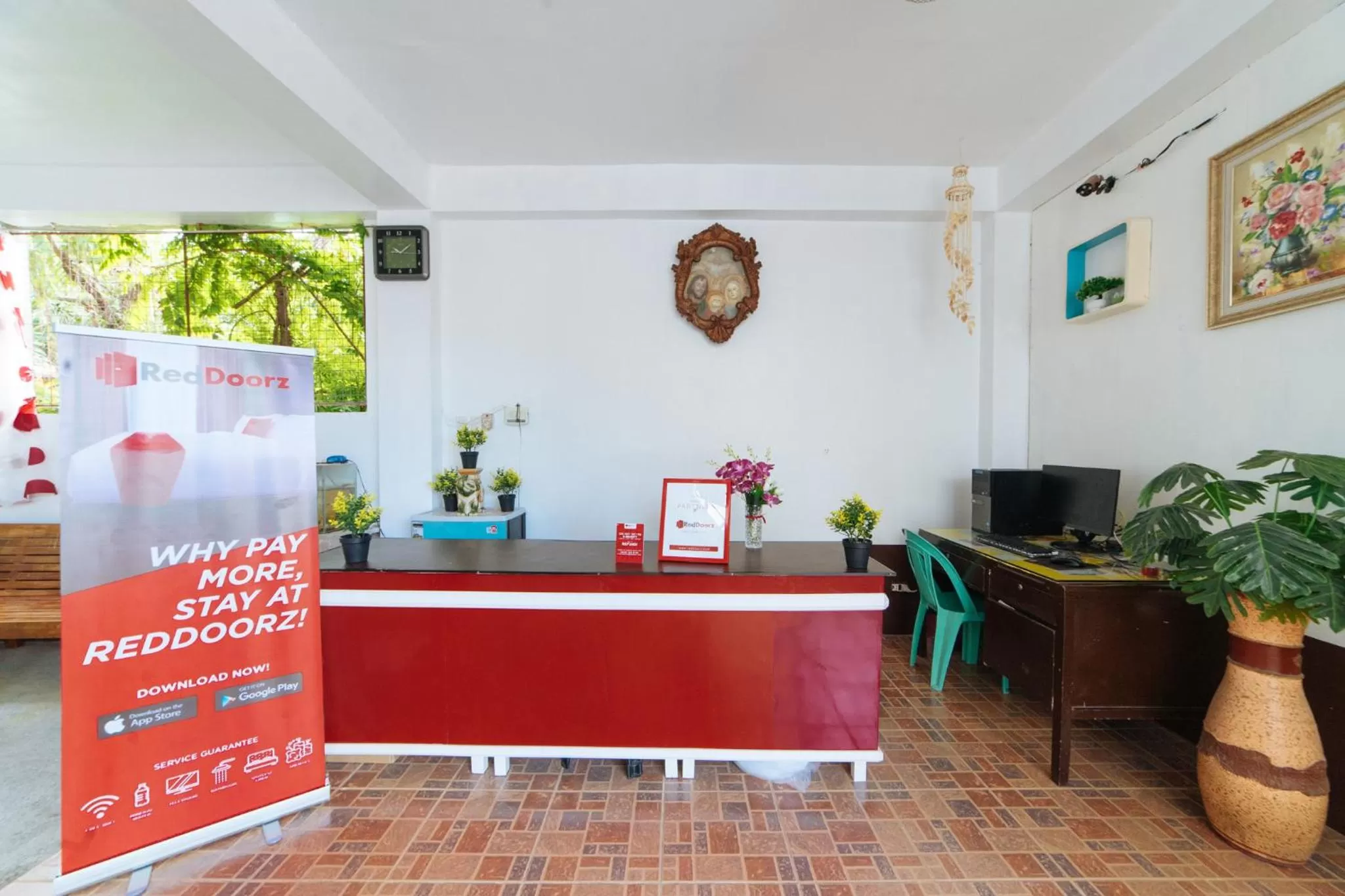 Lobby or reception in RedDoorz at Pag Asa Rawis Legazpi