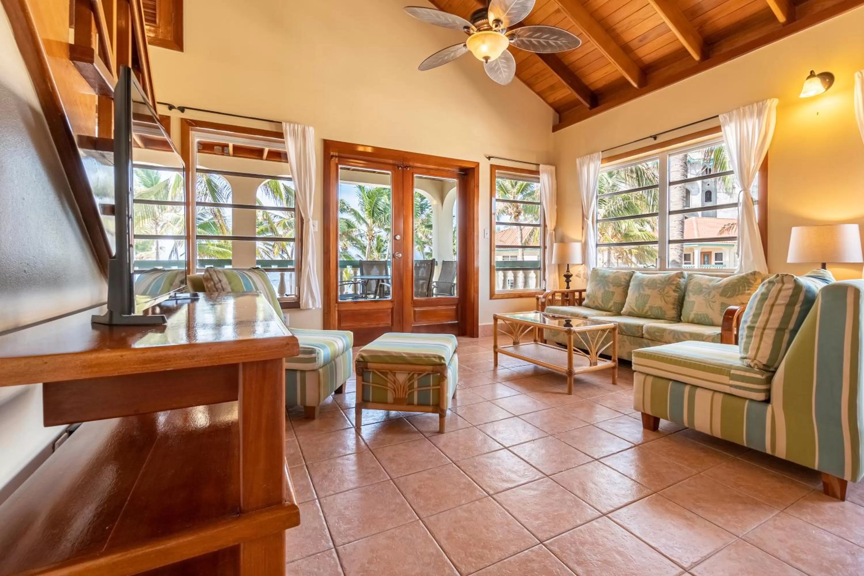 Living room in Belizean Shores Resort