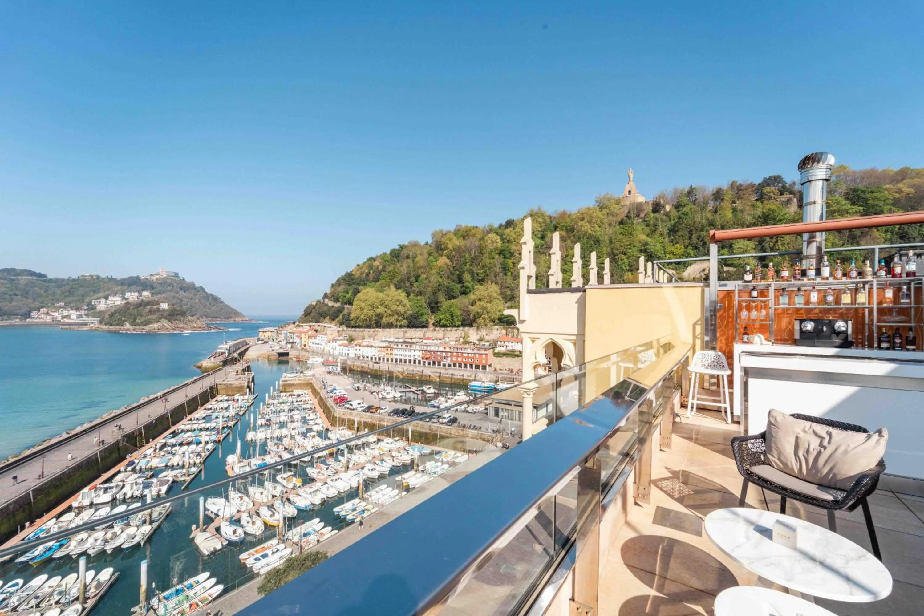 Property building in Lasala Plaza Hotel - Adults Only