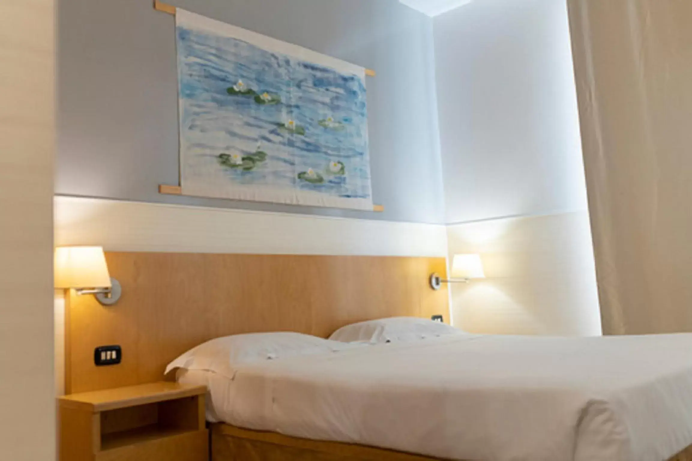 Double or Twin Room in Hotel Aphrodite Double or Twin Room in Hotel Aphrodite