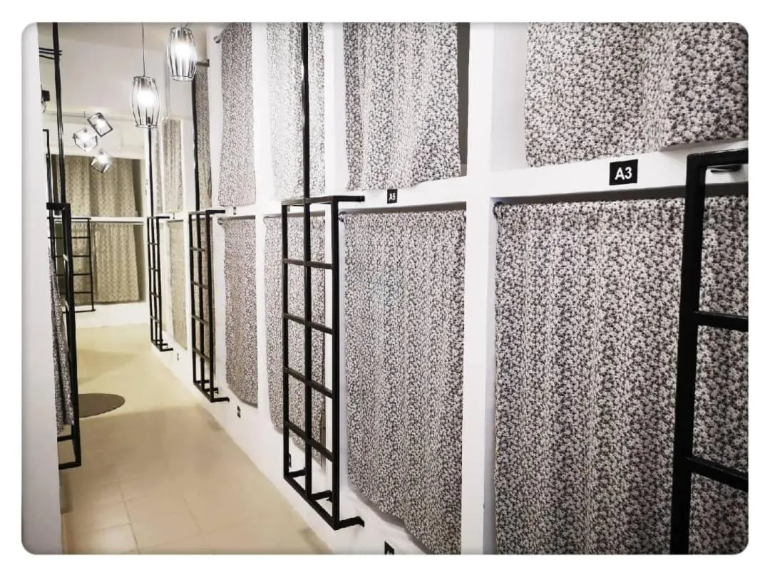 Sunset Homestay - Backpacker Hostel Self Checkin