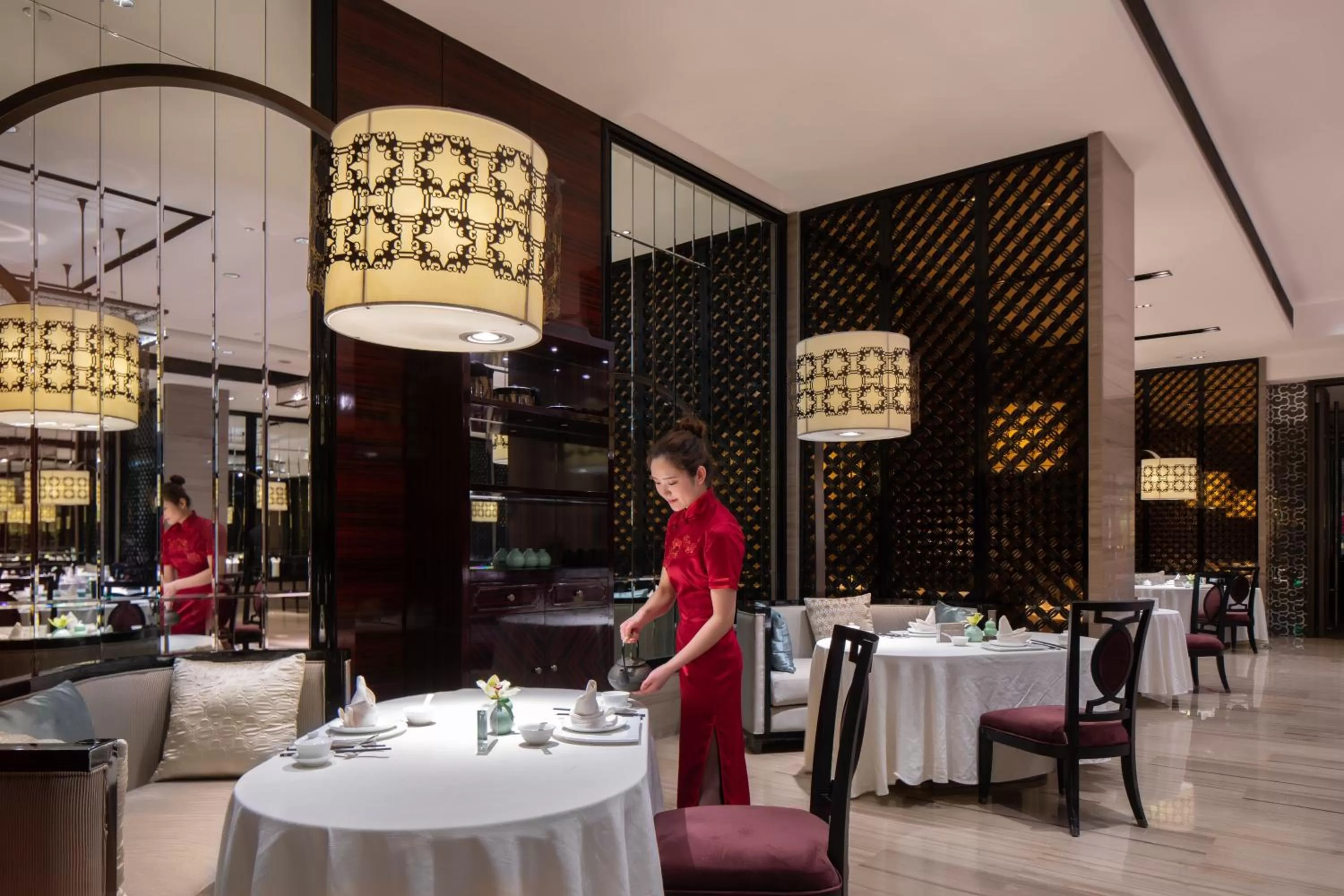 Restaurant/places to eat in Pan Pacific Serviced Suites Ningbo