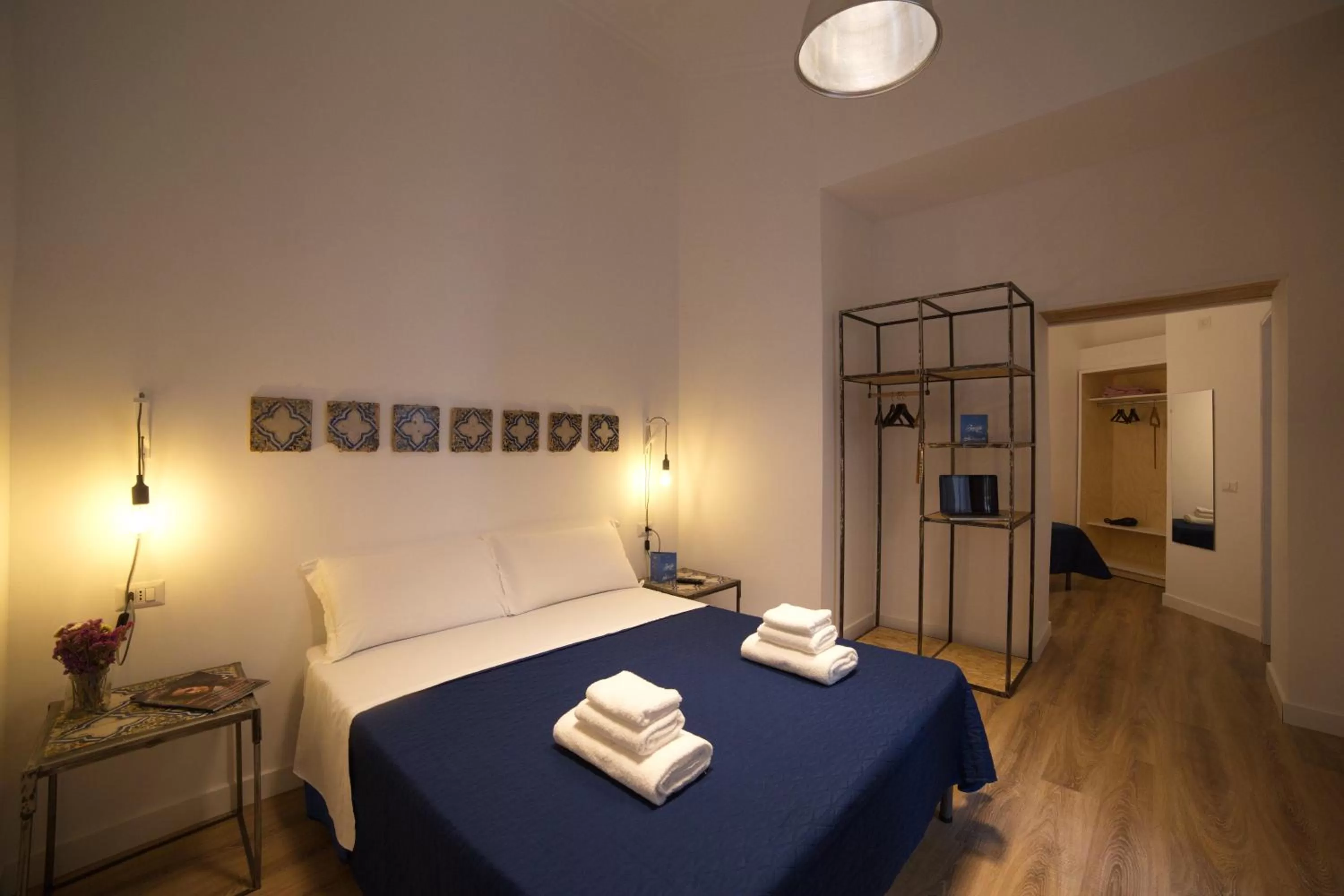 Bed in Borgo Vergini Garden B&B