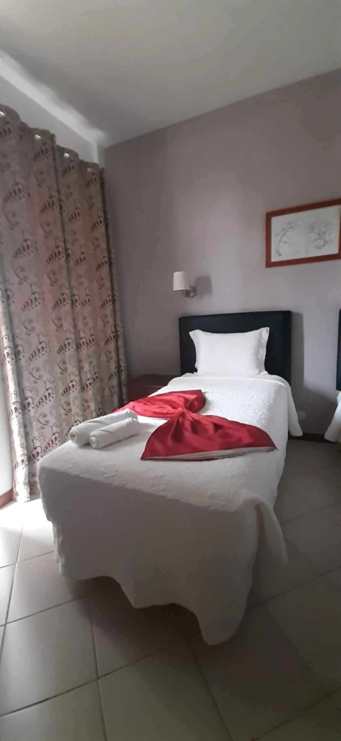 Bed in Atlantic Maio Hotel