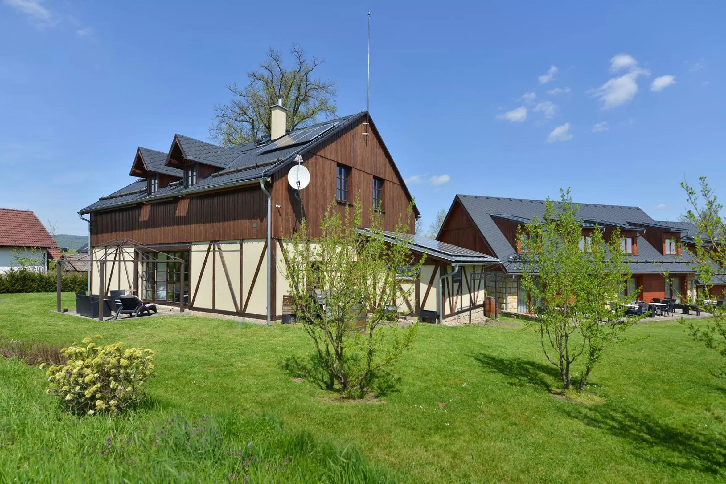 Property building in Rezidence Pihel