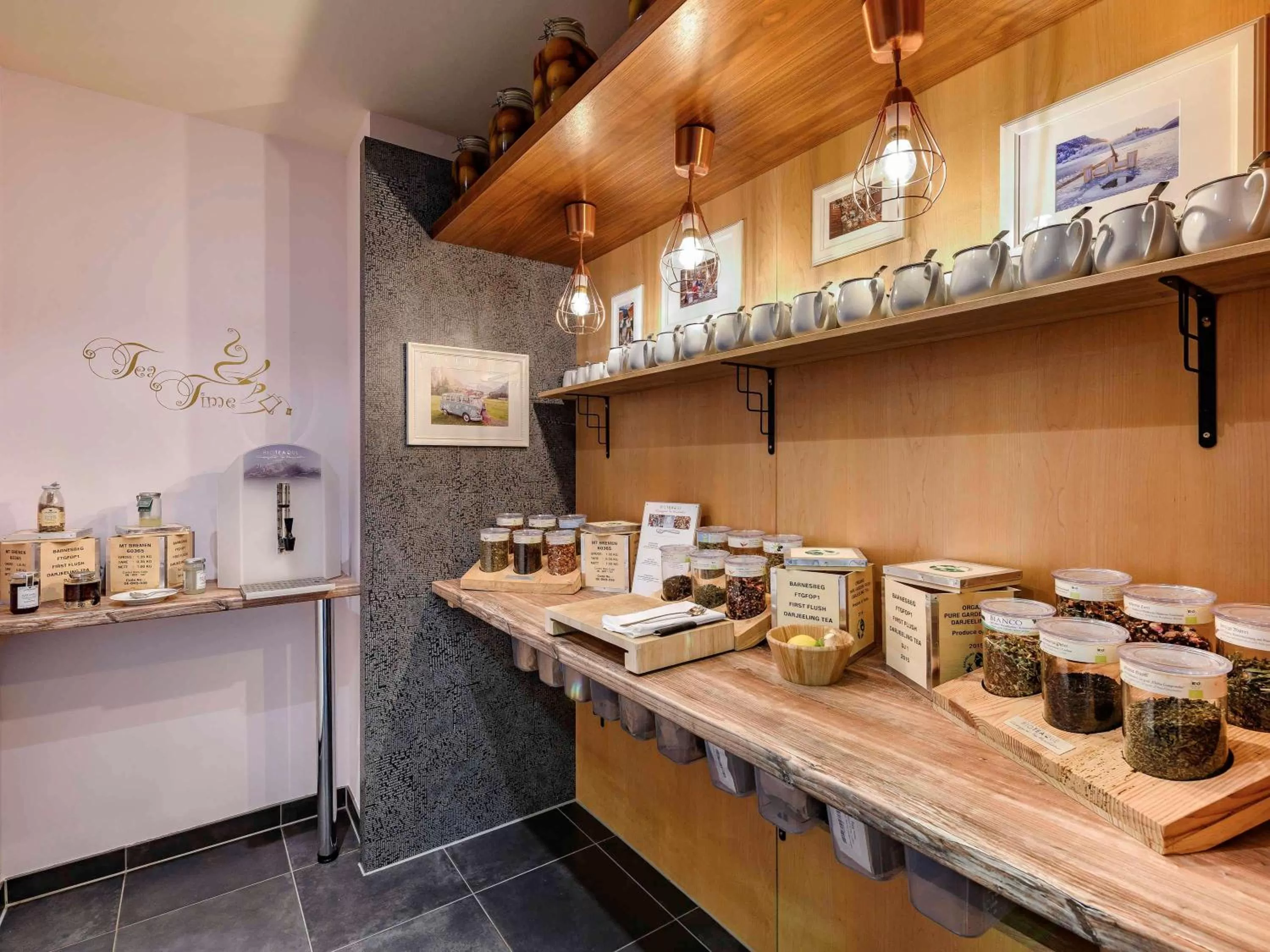 Restaurant/places to eat in Mercure Stuttgart City Center